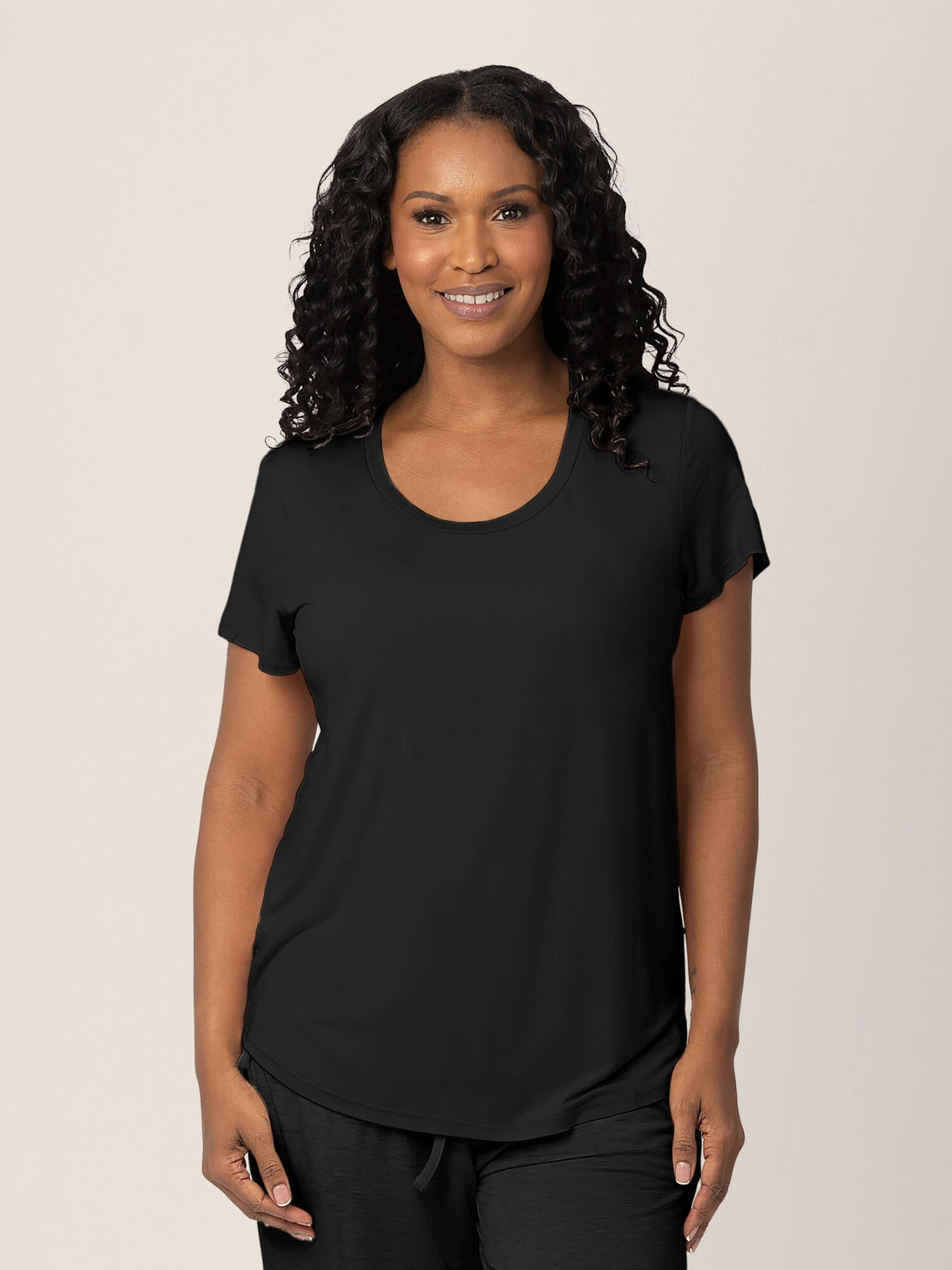 Everyday Maternity & Nursing T-shirt | Black | Milk & Baby