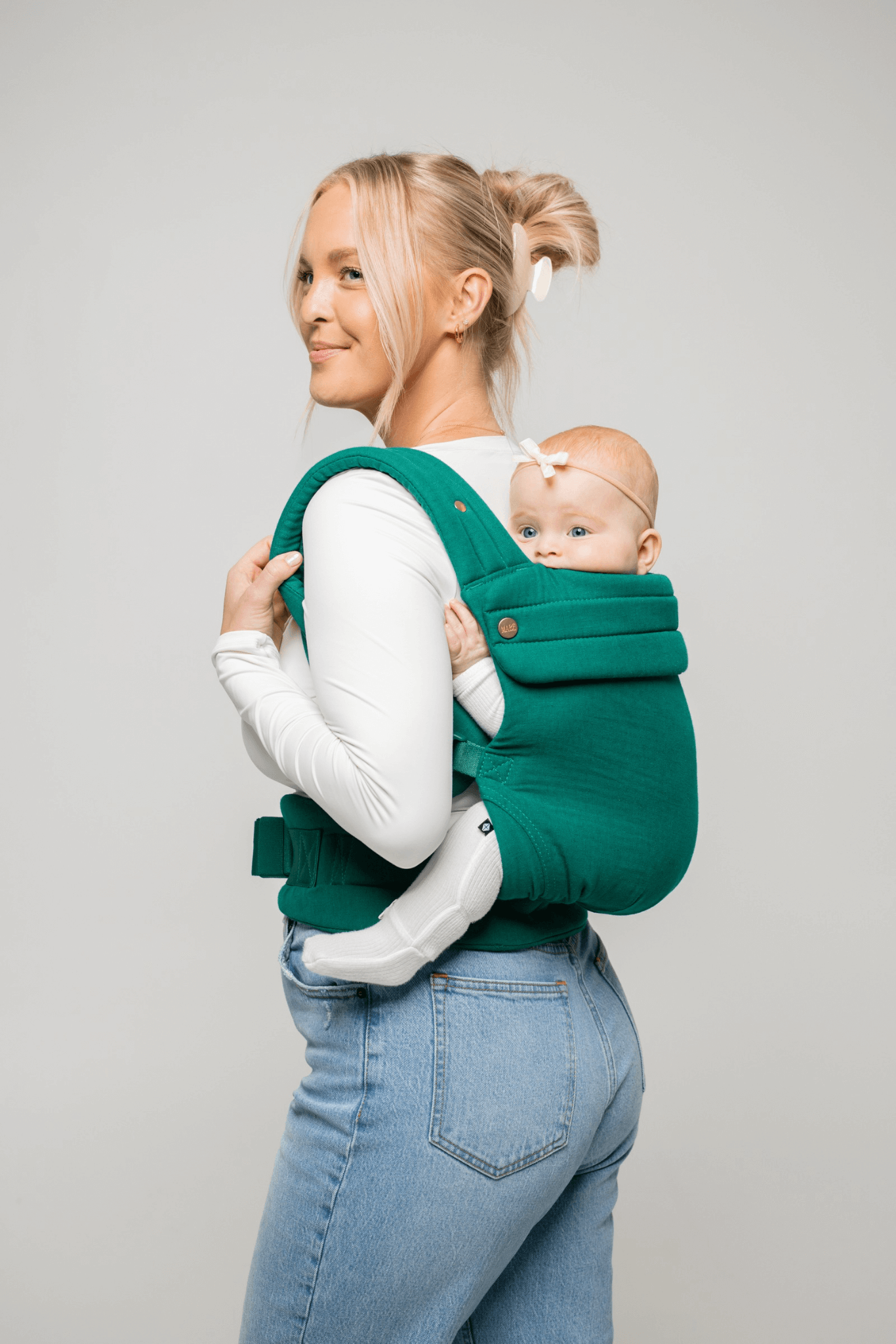 The Monarch Carrier - Evergreen | Milk & Baby