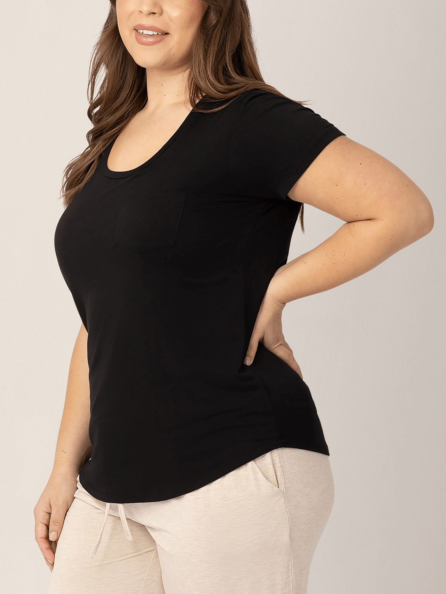 Everyday Maternity & Nursing T-shirt | Black | Milk & Baby