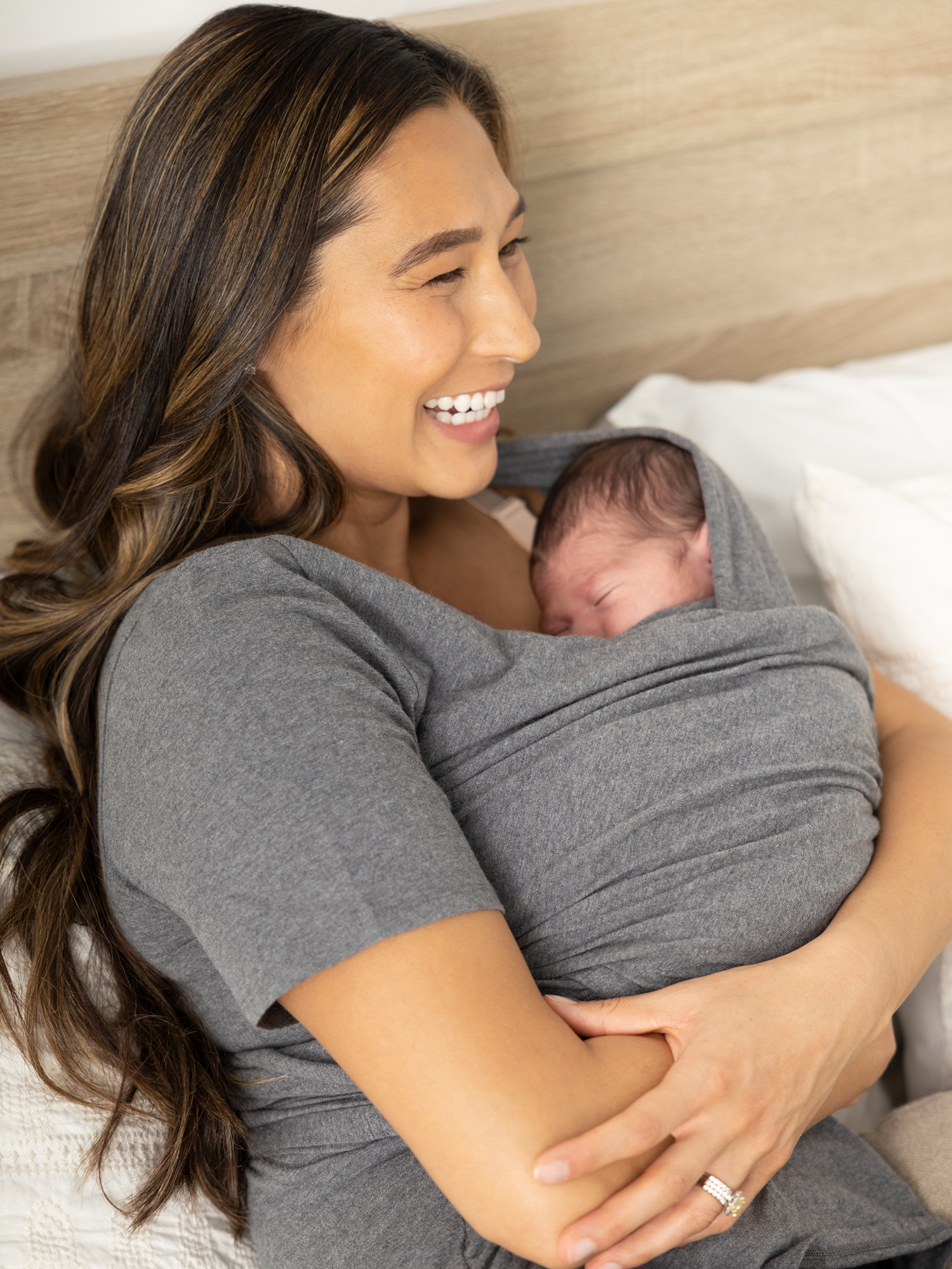 Organic Cotton Skin to Skin Short Sleeve Wrap Top | Charcoal Grey Heather | Milk & Baby