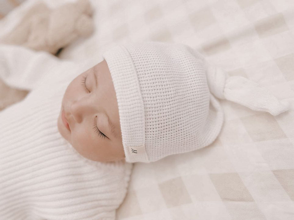 Luna + Luca Knotted Hat - White | Milk & Baby