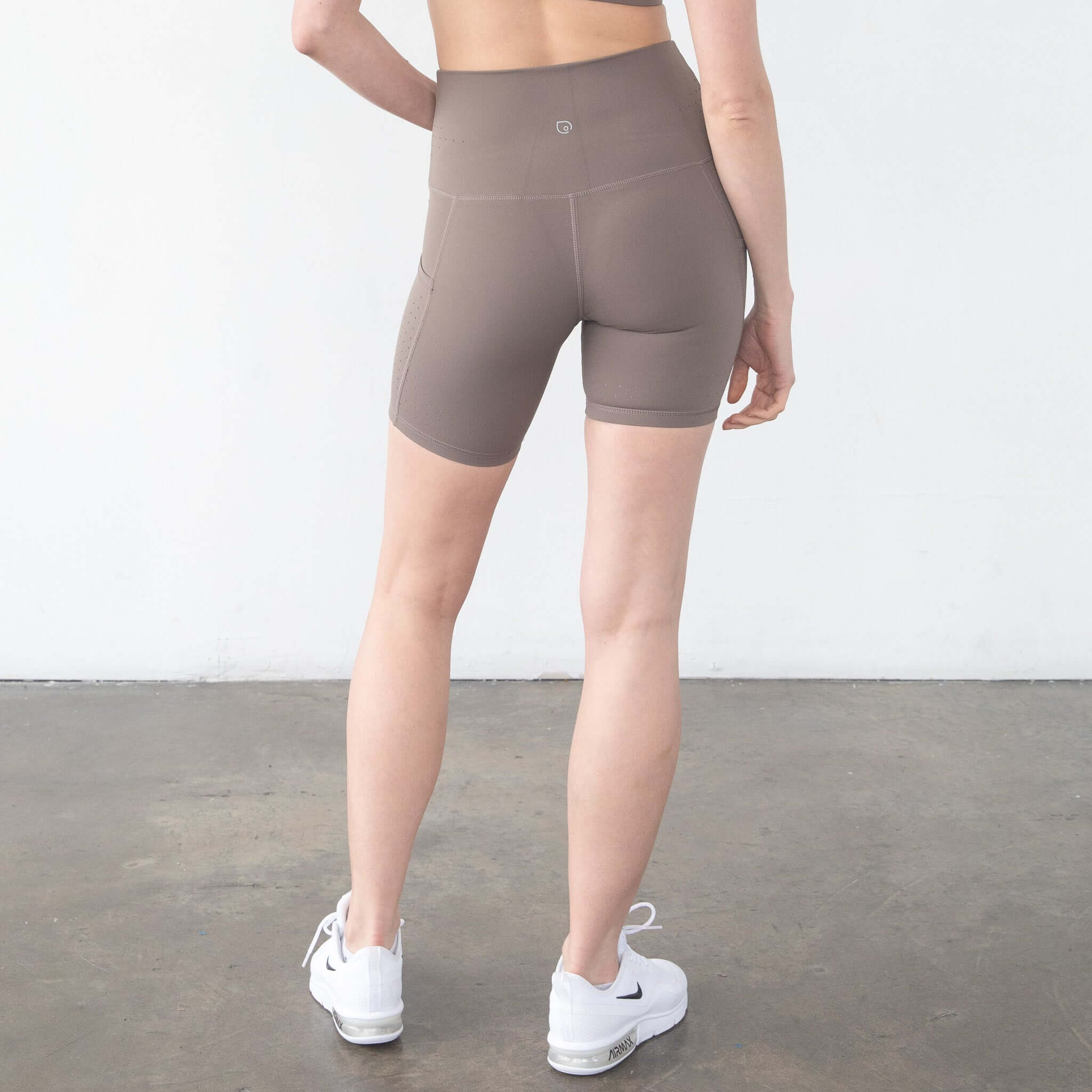 Reveal Ultra High-Rise Postpartum Compression Biker Short 7'' (NOMAD) | Milk & Baby