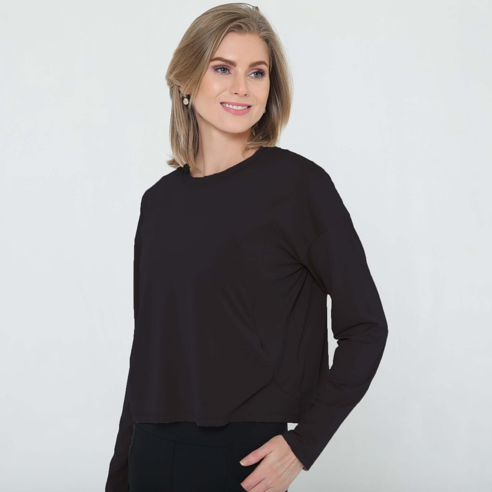 Abigail Long Sleeve Nursing Pullover | Noir | Milk & Baby
