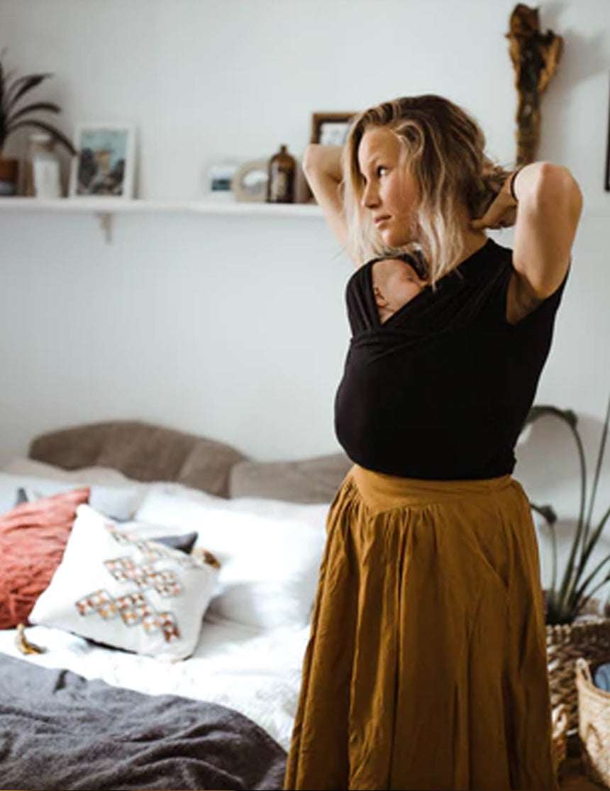 Skin To Skin Kangaroo T-Shirt & Nursing Top | Black | Milk & Baby