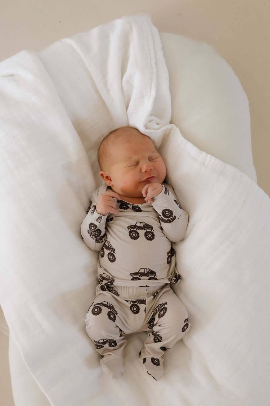 Monster Truck | Sleepy Time Set | Milk & Baby