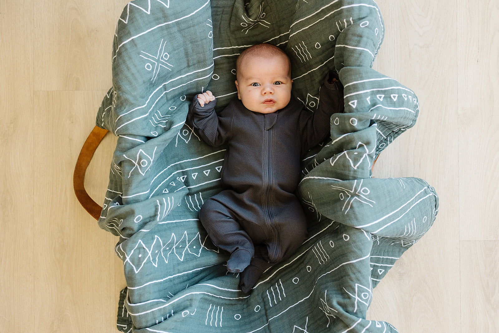 Charcoal Organic Cotton Ribbed Zipper | Milk & Baby