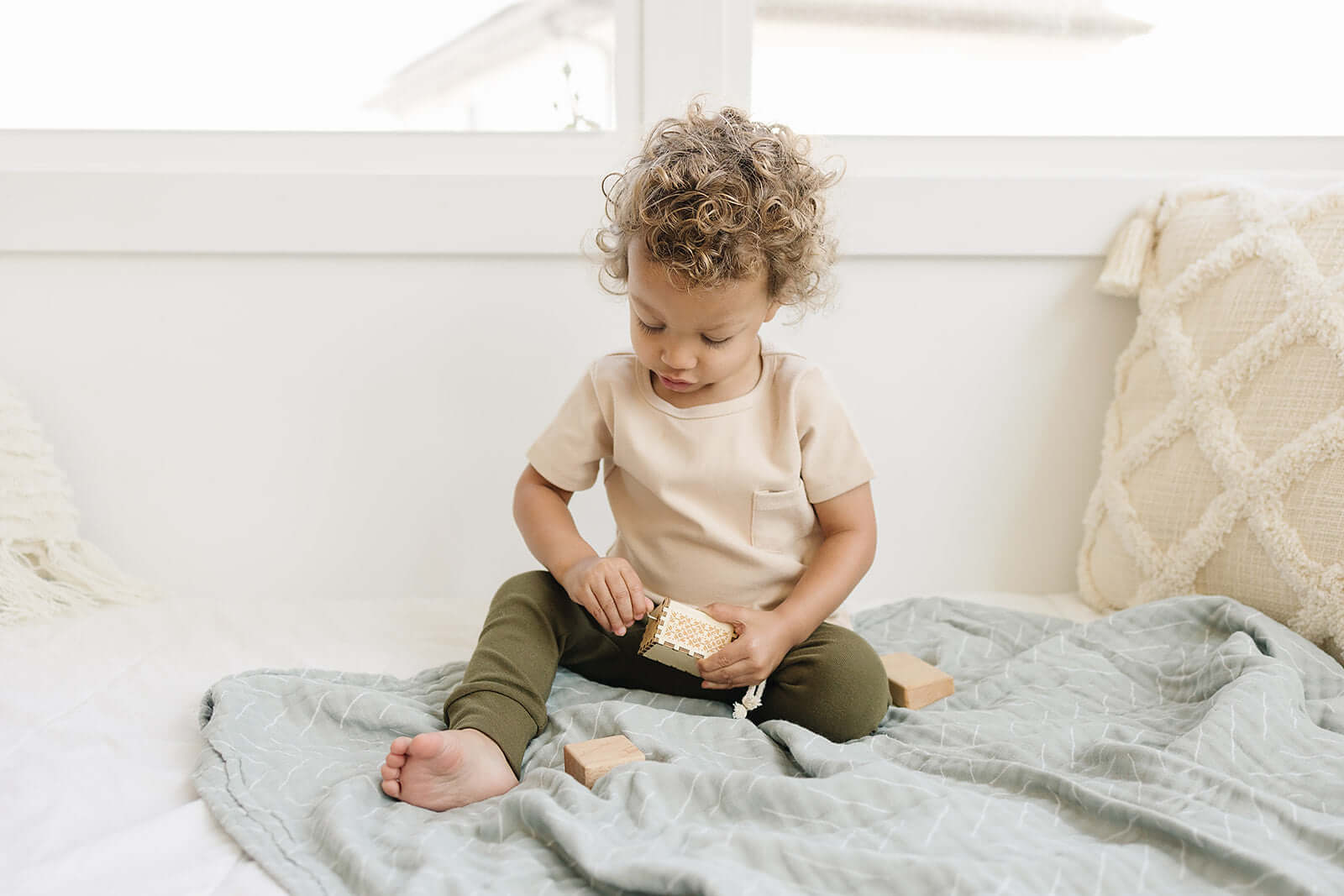Desert Sage Muslin Quilt | Milk & Baby