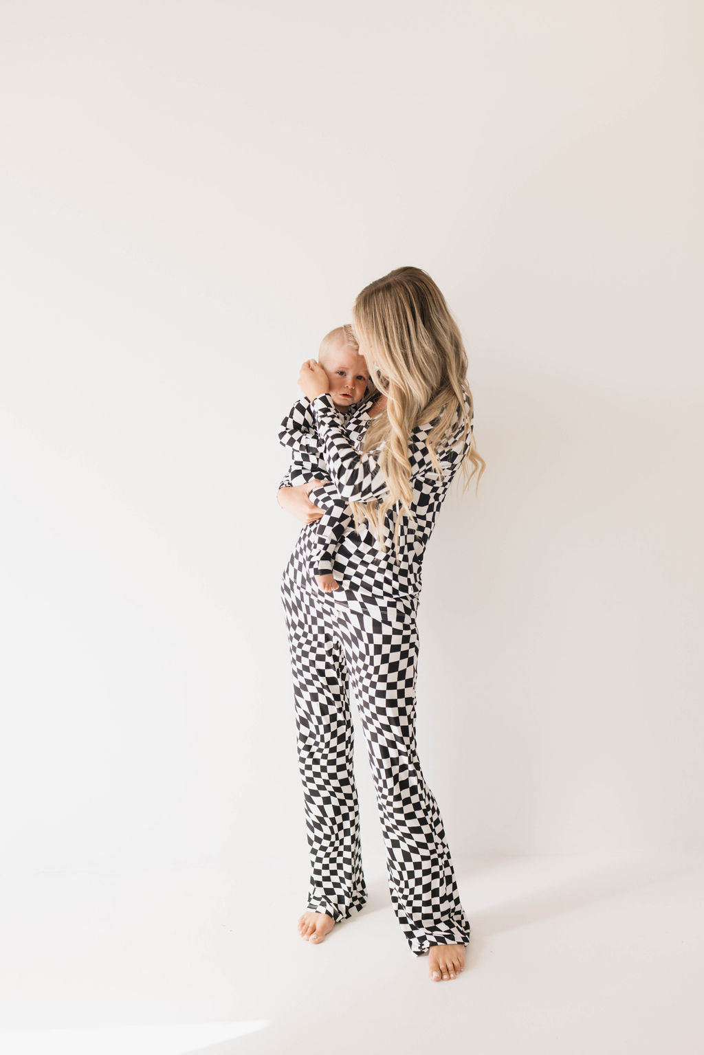 Black & White Wavy Checkerboard | Women's Bamboo Pajamas | Milk & Baby