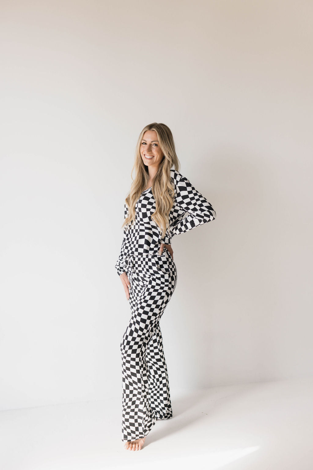 Black & White Wavy Checkerboard | Women's Bamboo Pajamas | Milk & Baby