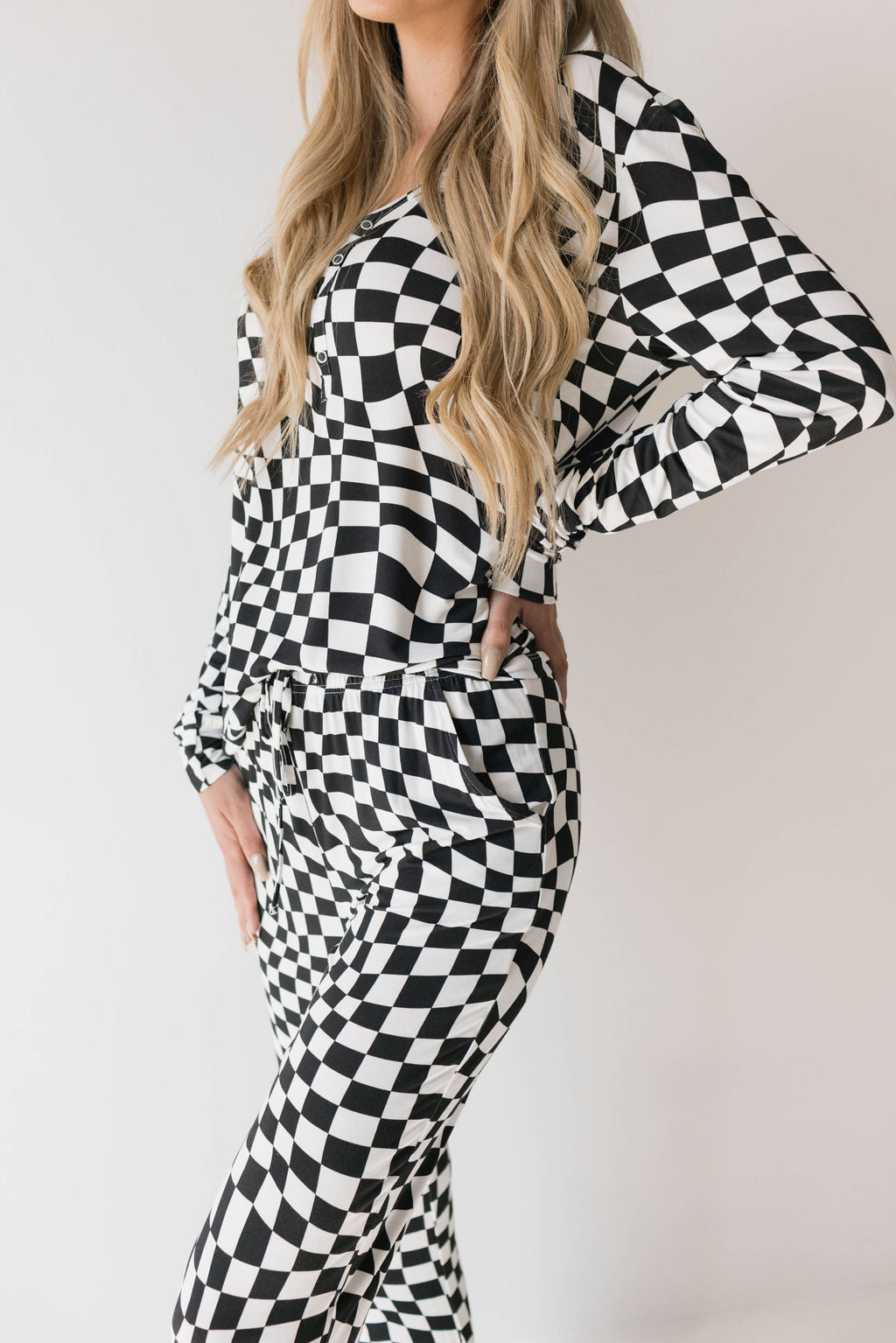 Black & White Wavy Checkerboard | Women's Bamboo Pajamas | Milk & Baby