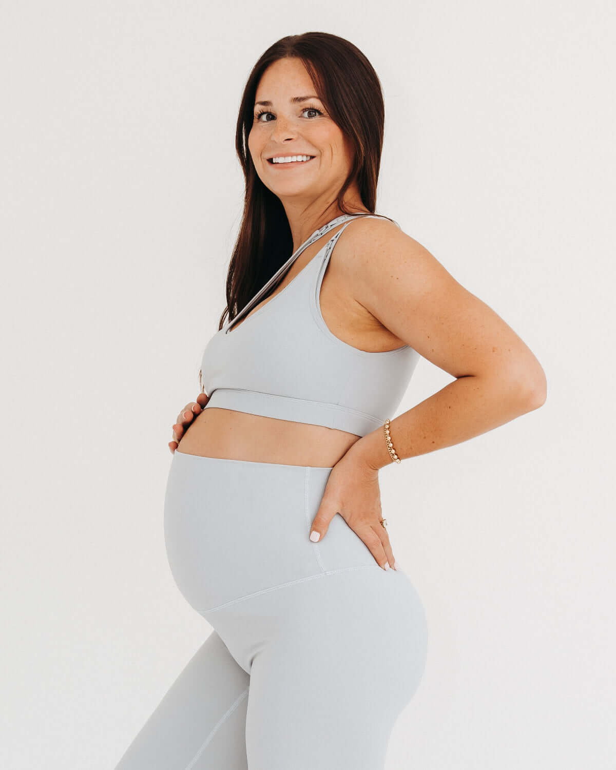 AXK CORE Cross Body Nursing Bra Light Gray | Milk & Baby
