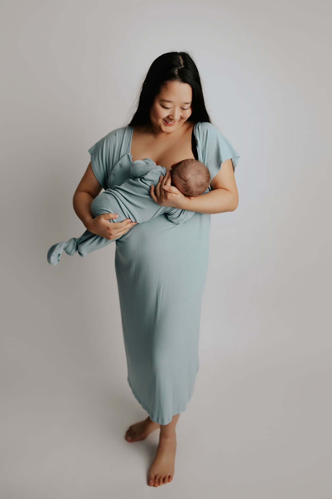 Blue Bird Mommy Labor and Delivery Gown | Milk & Baby