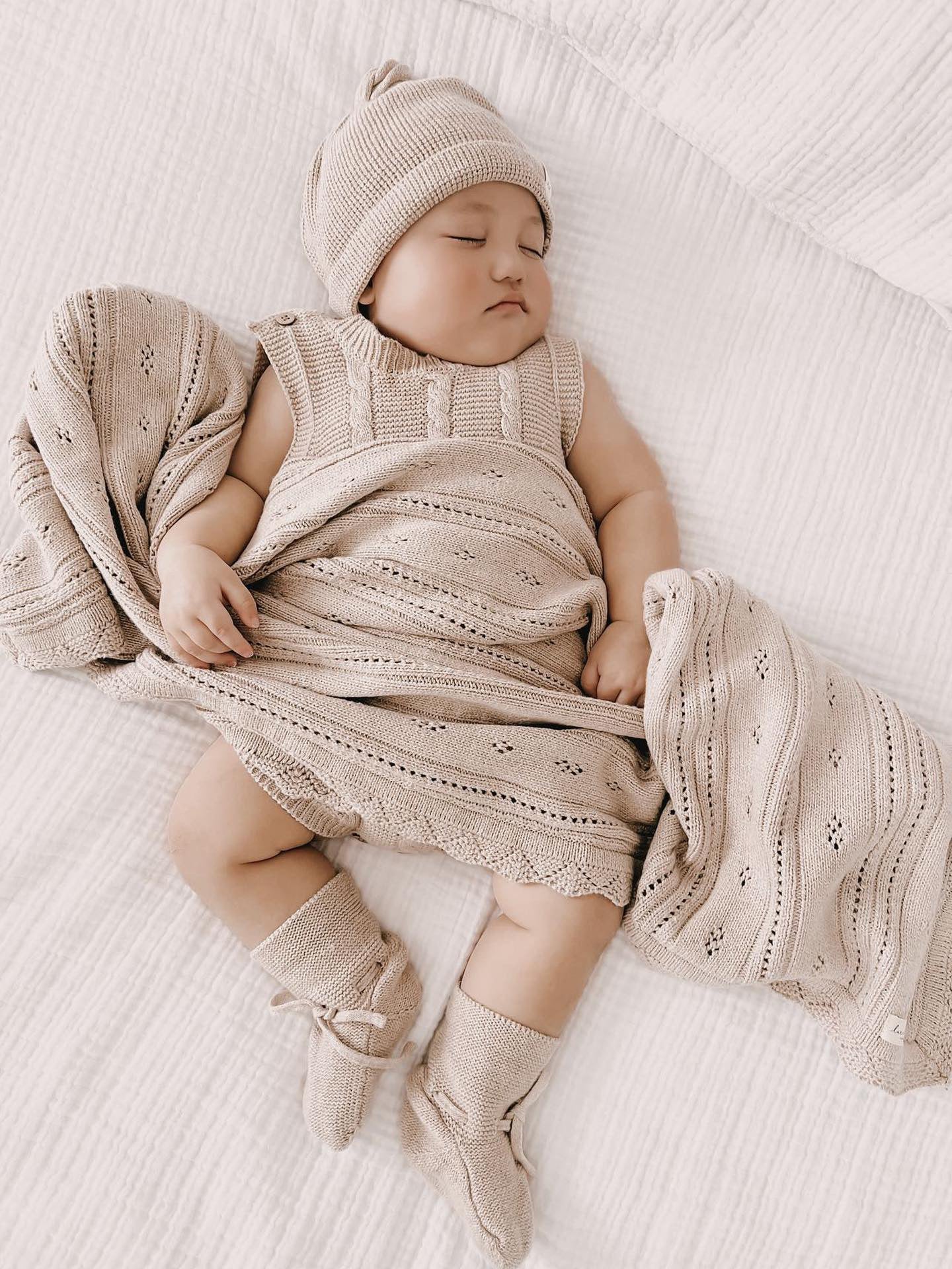Luna + Luca Pointelle Baby Blanket - Heather Beige | Milk & Baby
