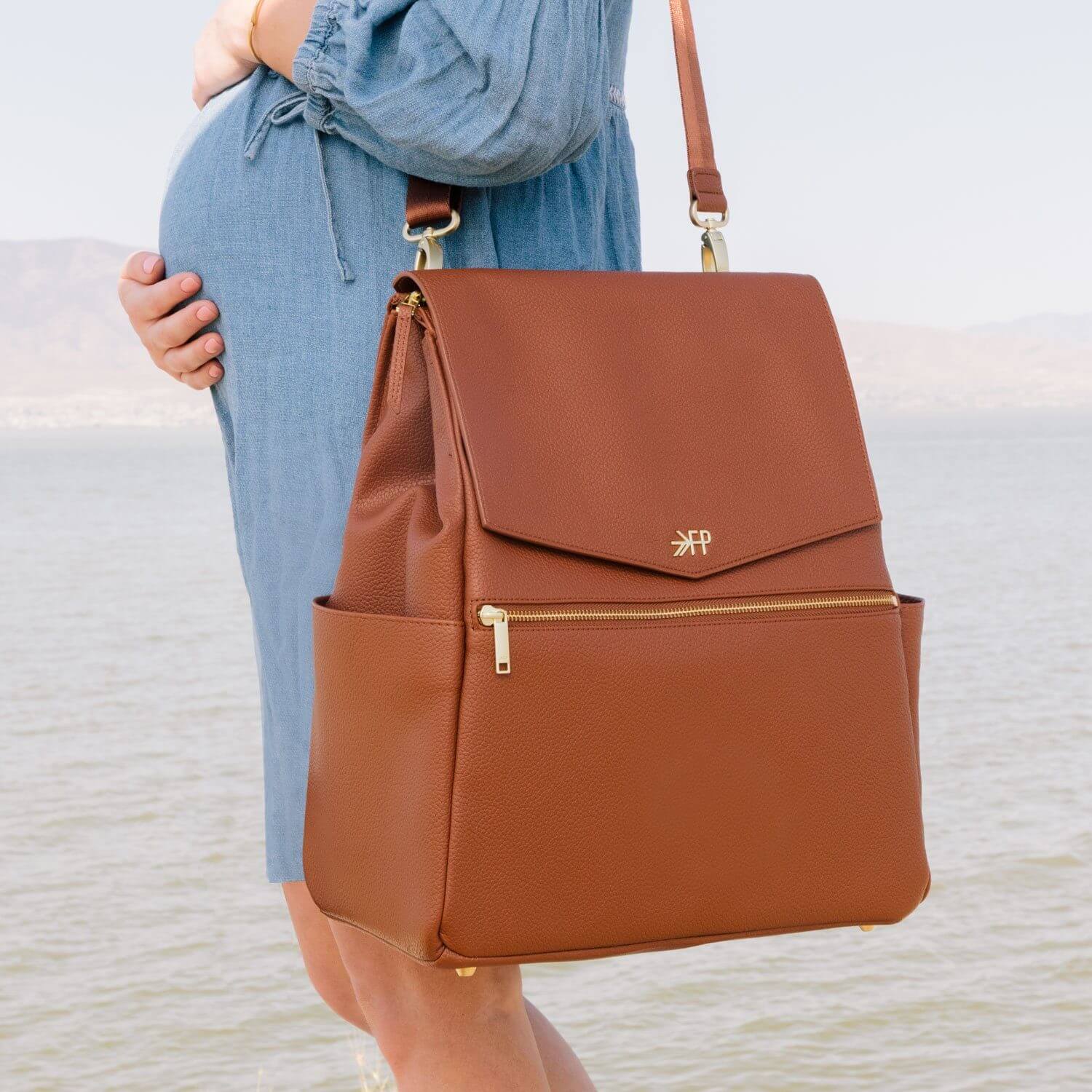 Cognac Classic Diaper Bag II | Milk & Baby