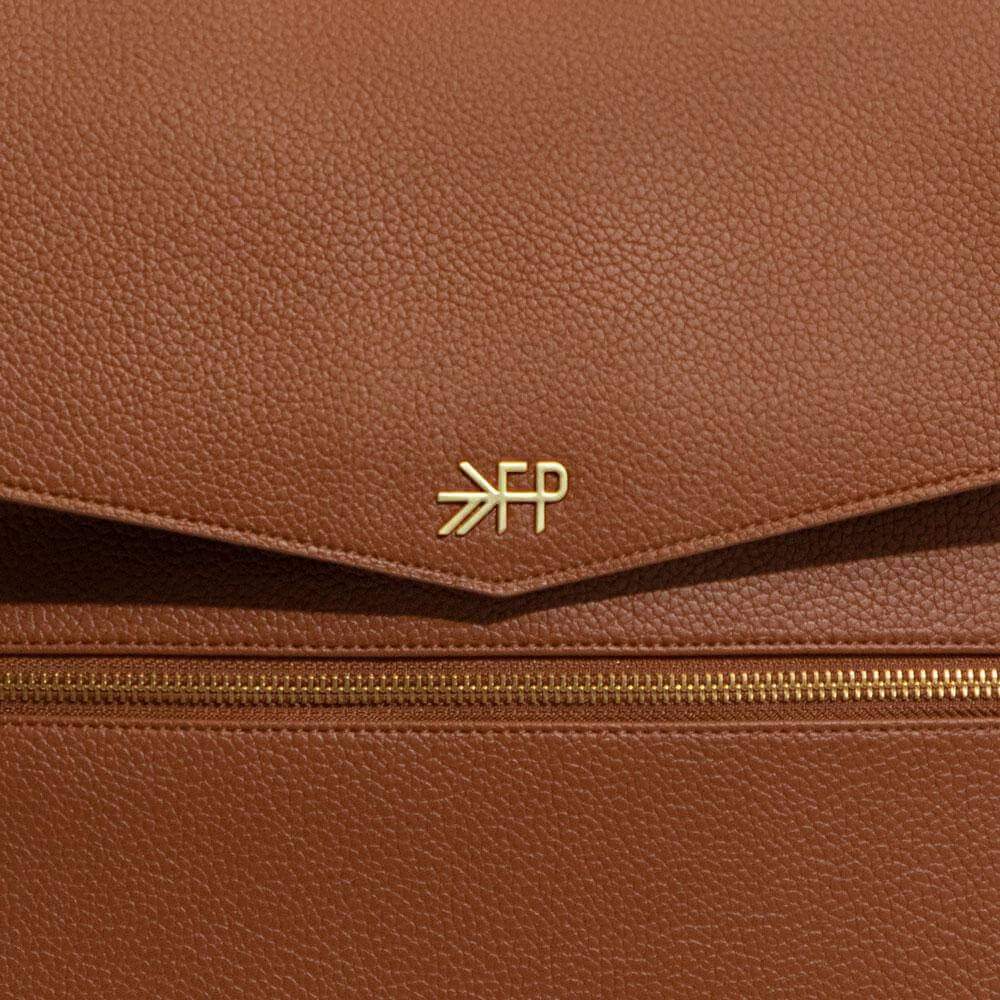 Cognac Classic Diaper Bag II | Milk & Baby