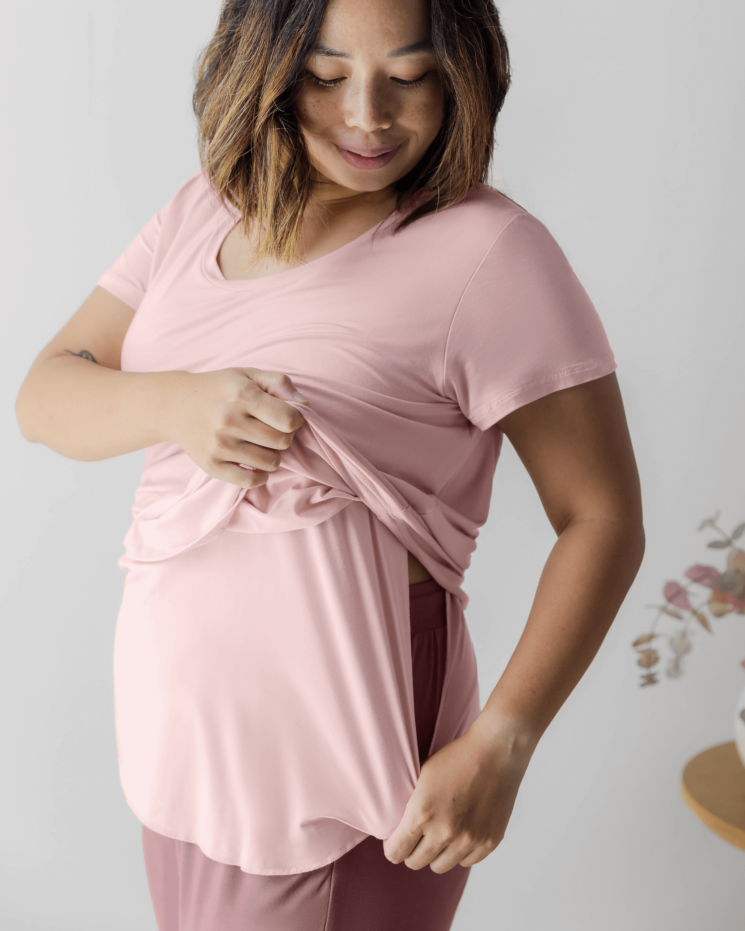 Everyday Maternity & Nursing T-shirt | Dusty Pink | Milk & Baby