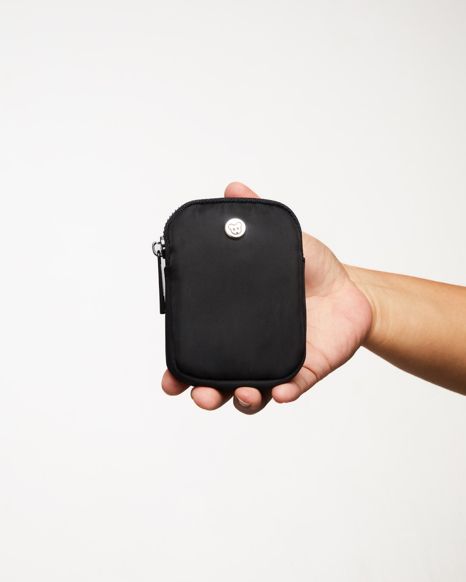 PACI POUCH - BLACK | Milk & Baby