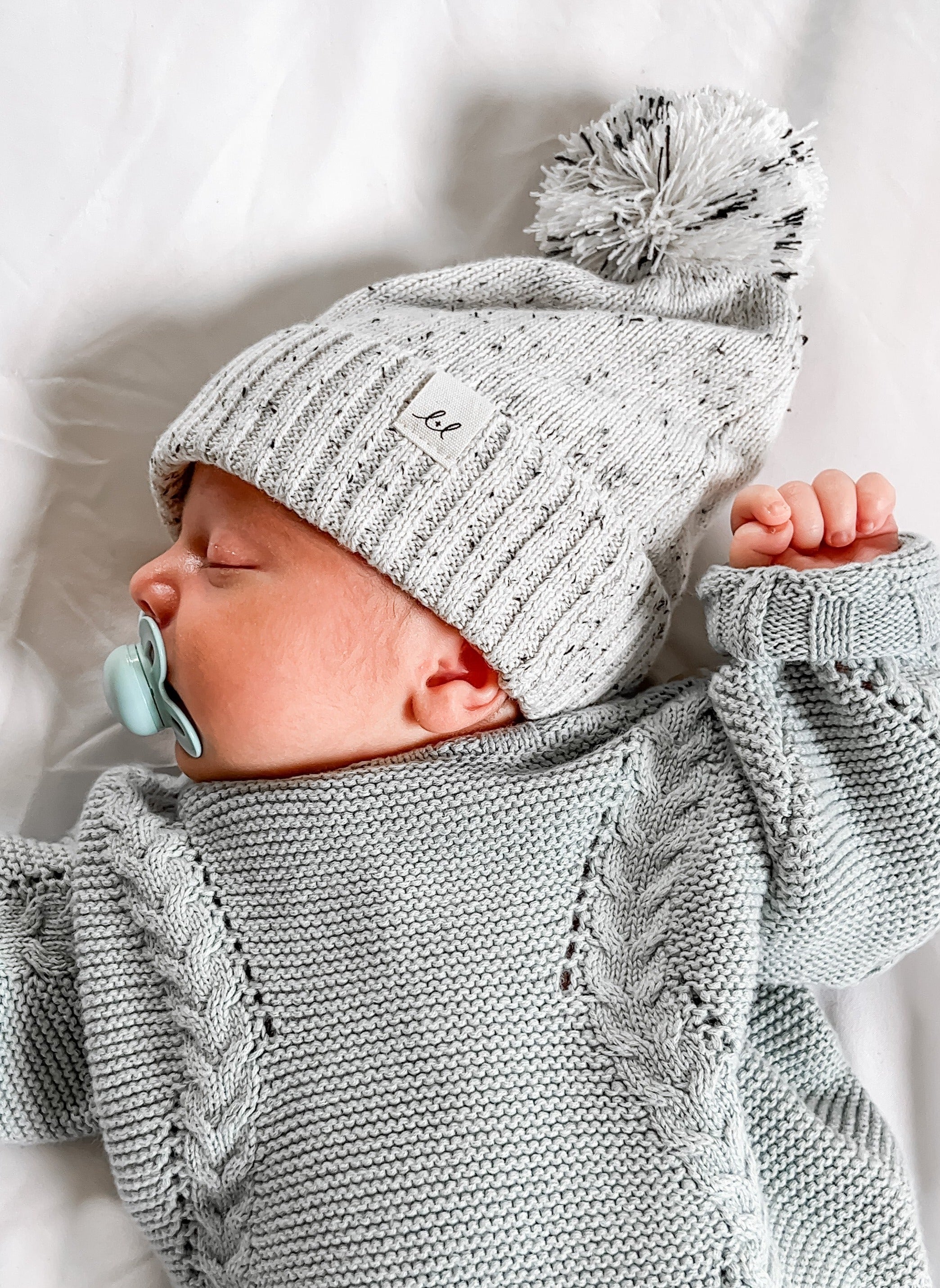 Luna + Luca Pom Beanie - Black Speckle | Milk & Baby