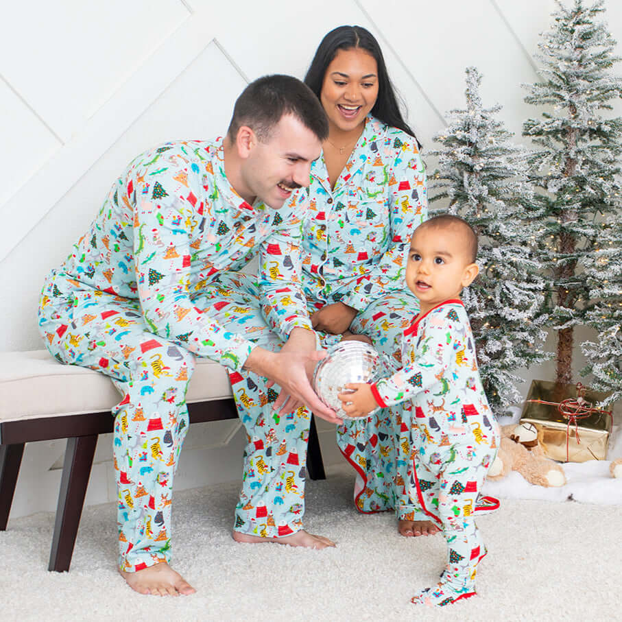 Crackling Christmas Men's Pajama | Milk & Baby