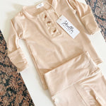 Riley Outfit and Hat Set | Sand | Milk & Baby