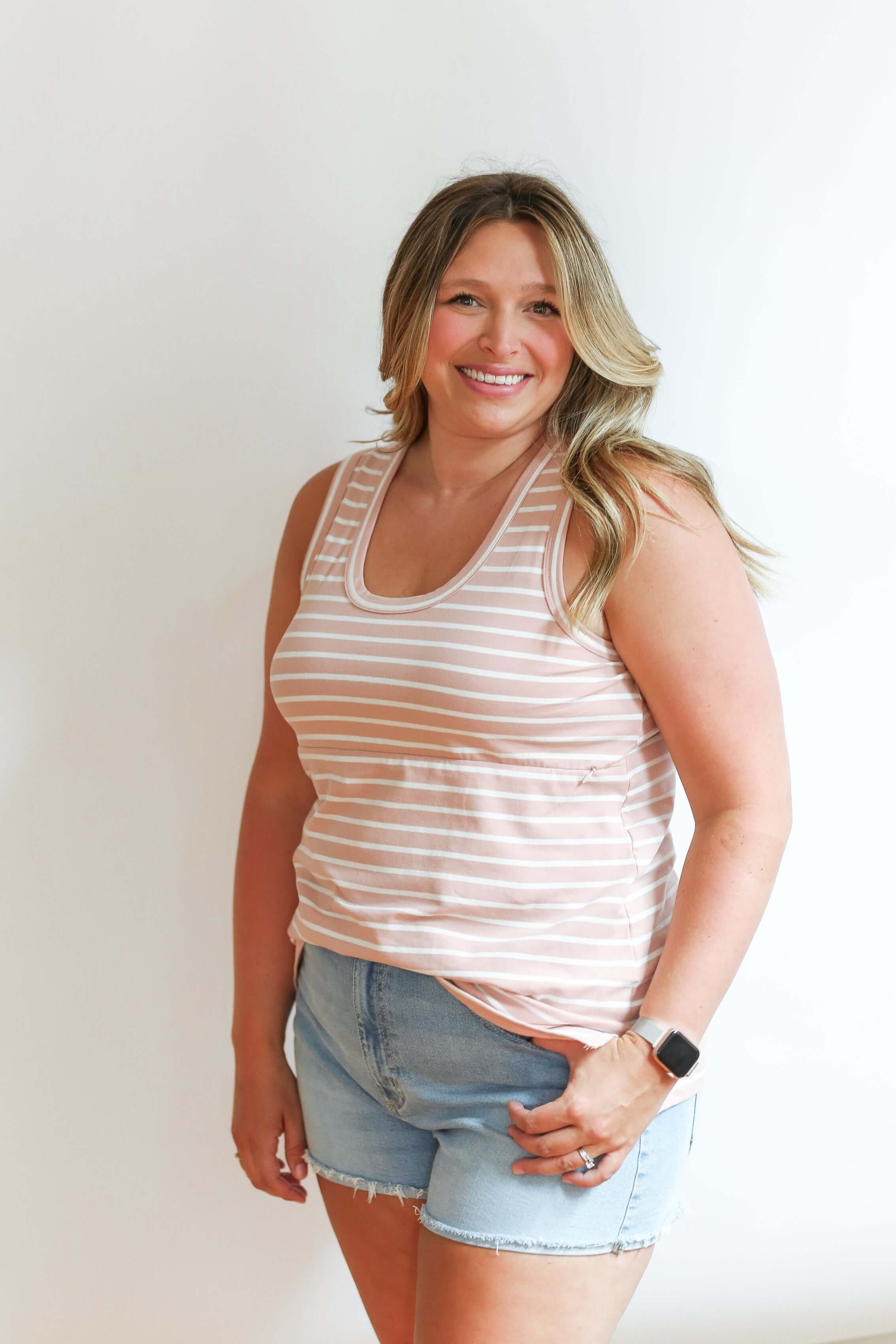 Invisible Zip Breastfeeding Tank Top | Milk & Baby
