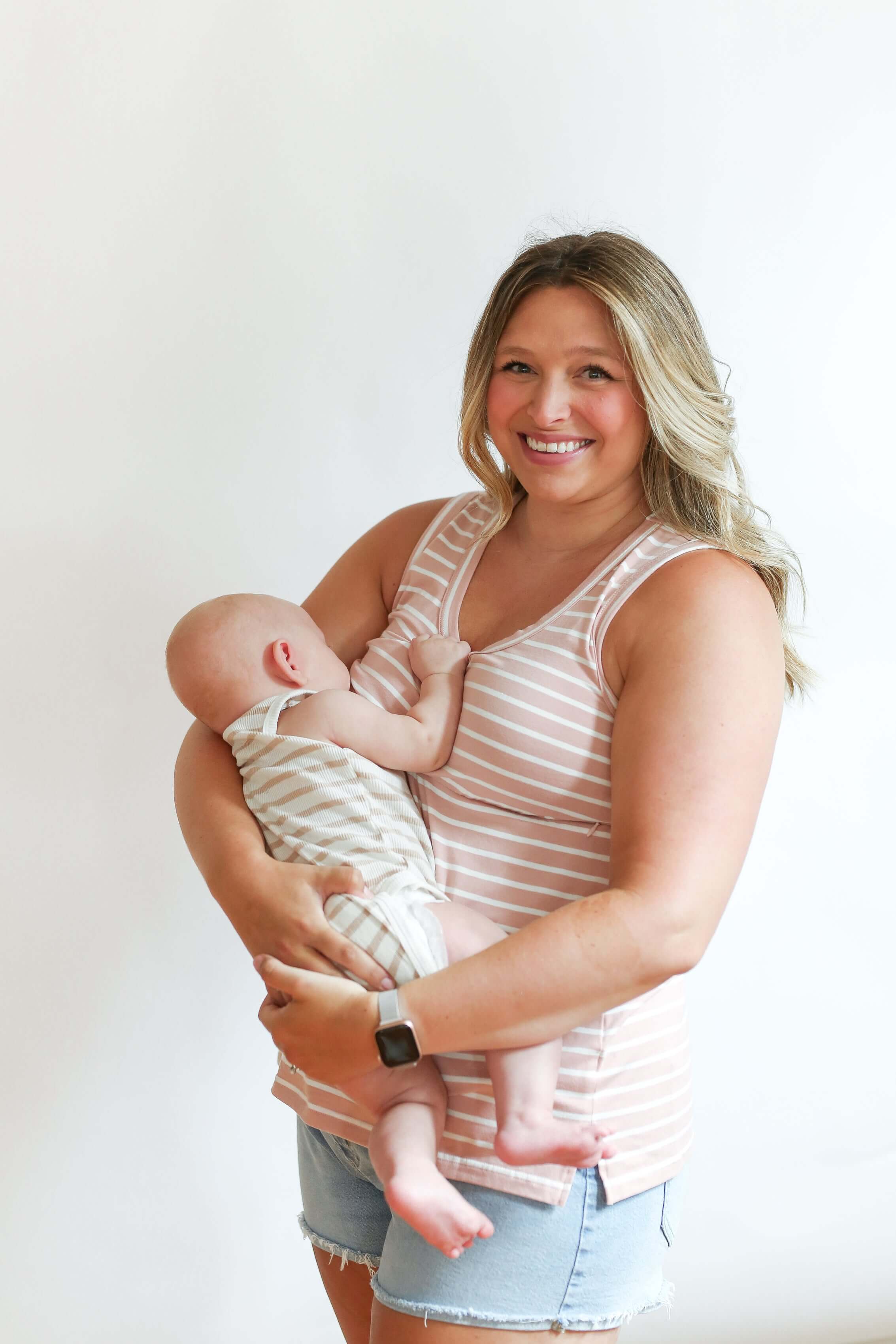 Invisible Zip Breastfeeding Tank Top | Milk & Baby