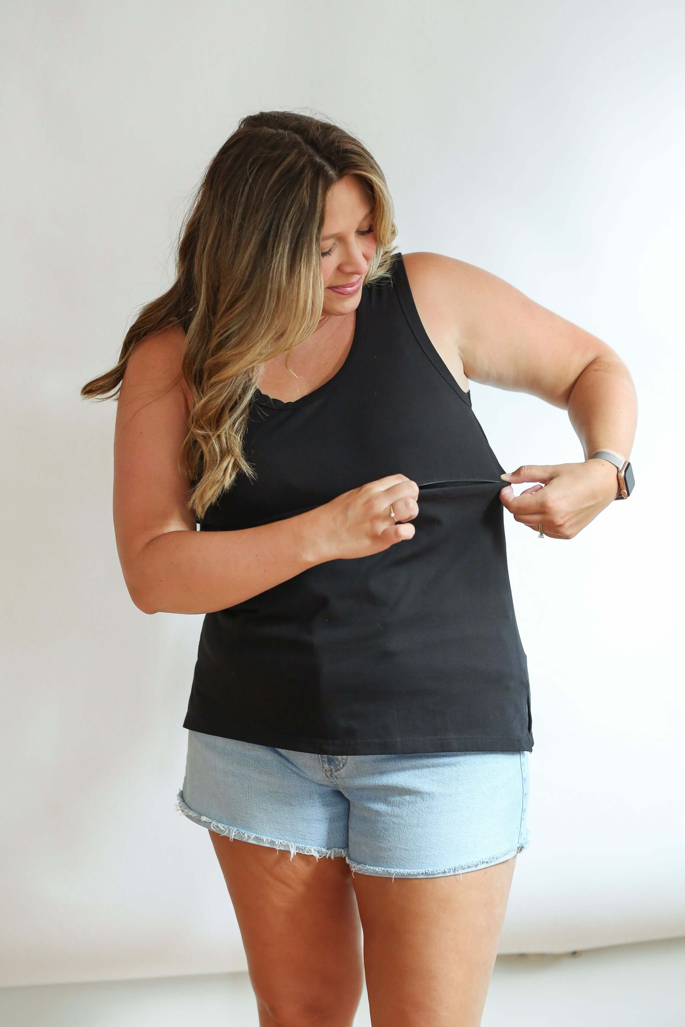 Invisible Zip Breastfeeding Tank Top | Milk & Baby