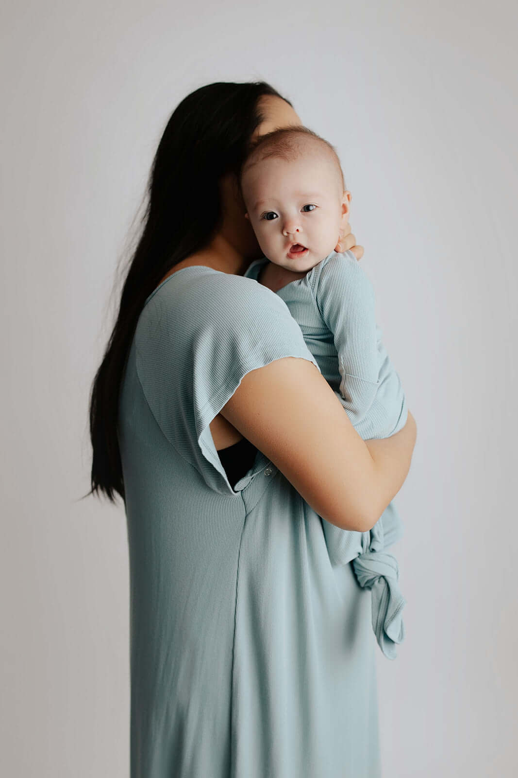 Blue Bird Ribbed Knotted Gown | Milk & Baby