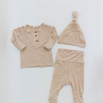 Riley Outfit and Hat Set | Sand | Milk & Baby