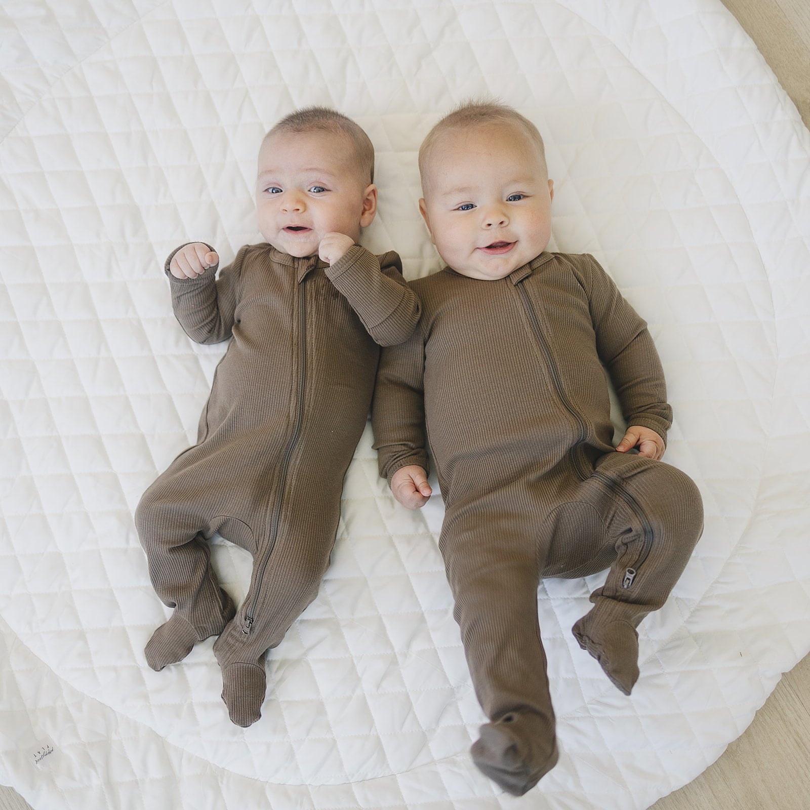 Cocoa Organic Cotton Ribbed Zipper | Milk & Baby