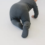 Charcoal Organic Cotton Ribbed Zipper | Milk & Baby