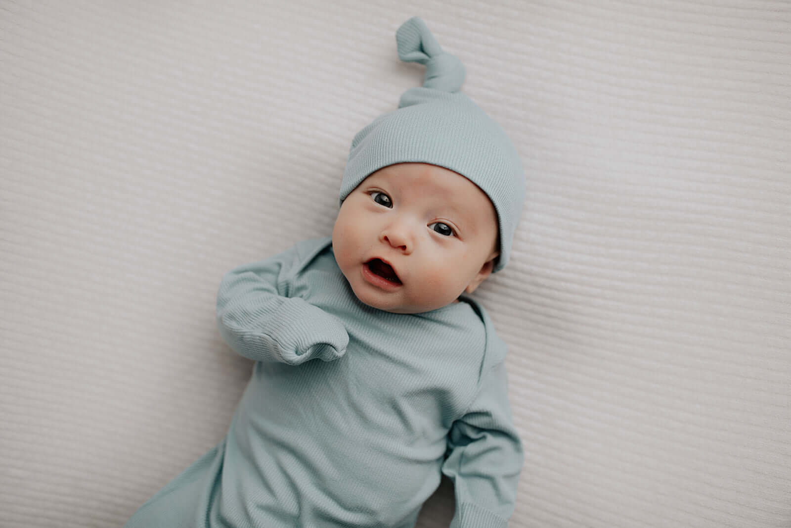 Blue Bird Ribbed Knotted Gown | Milk & Baby
