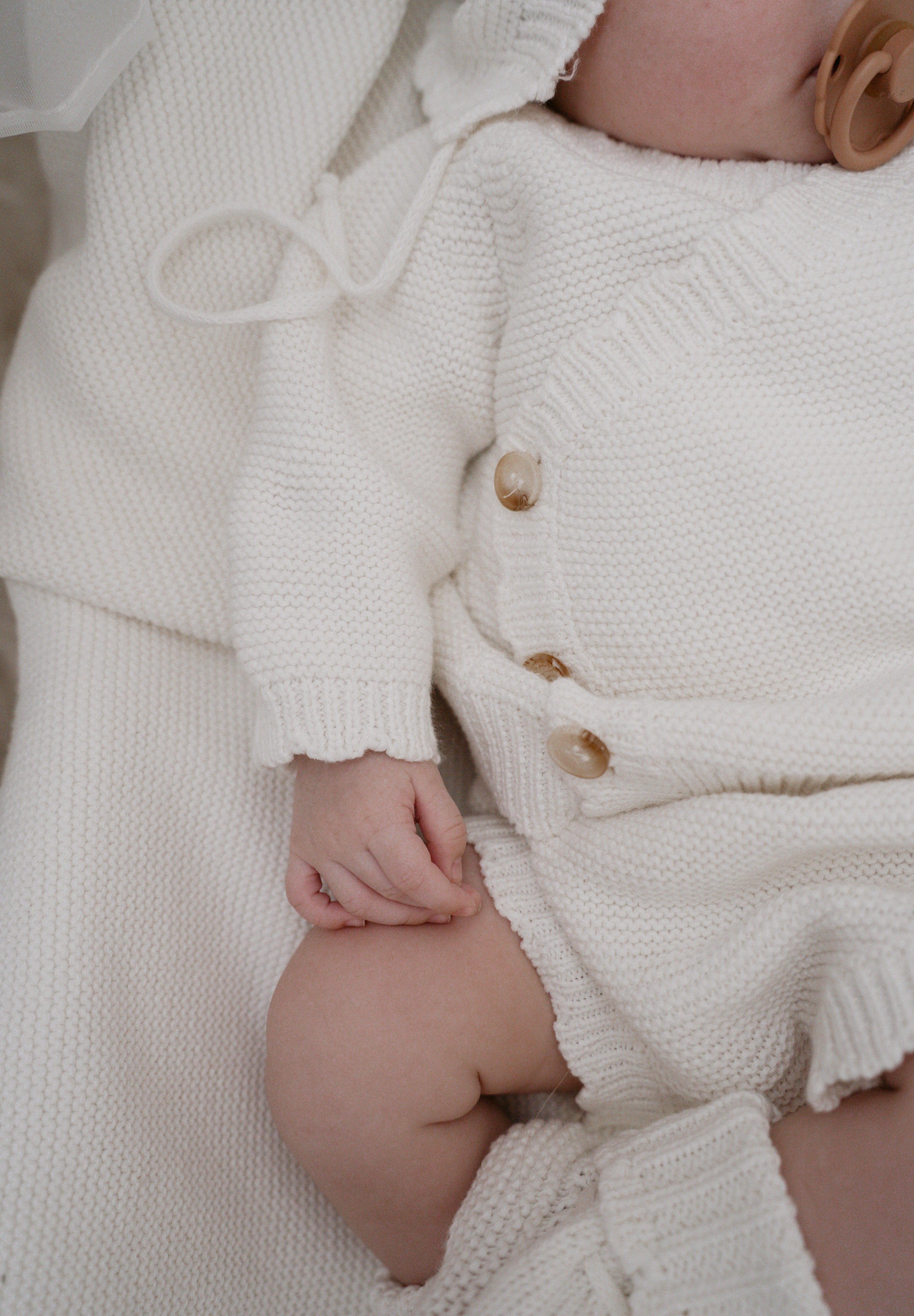 Bring Me Home Scallop Bundle | White | Milk & Baby