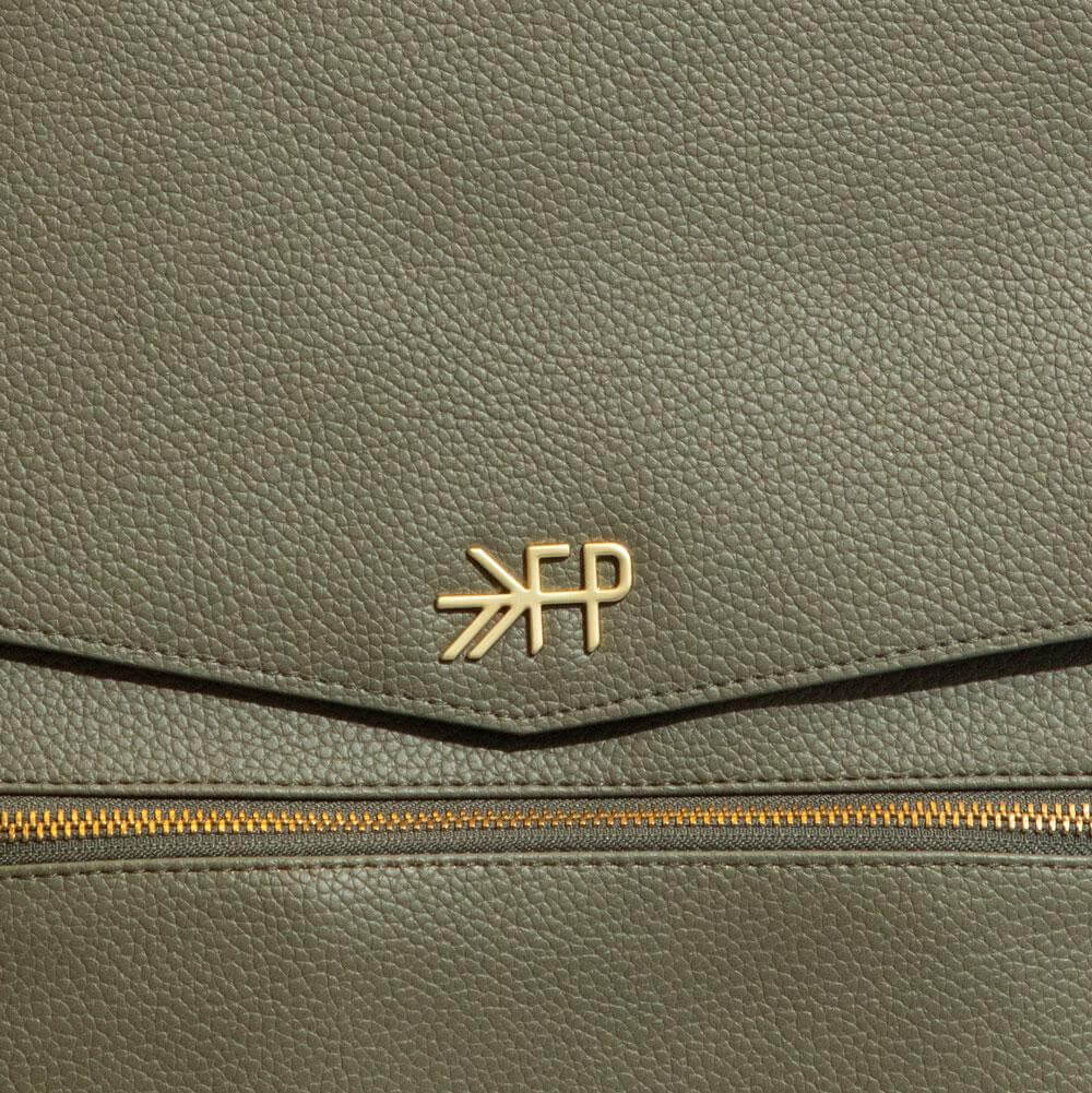 Sage Mini Classic Bag II | Milk & Baby