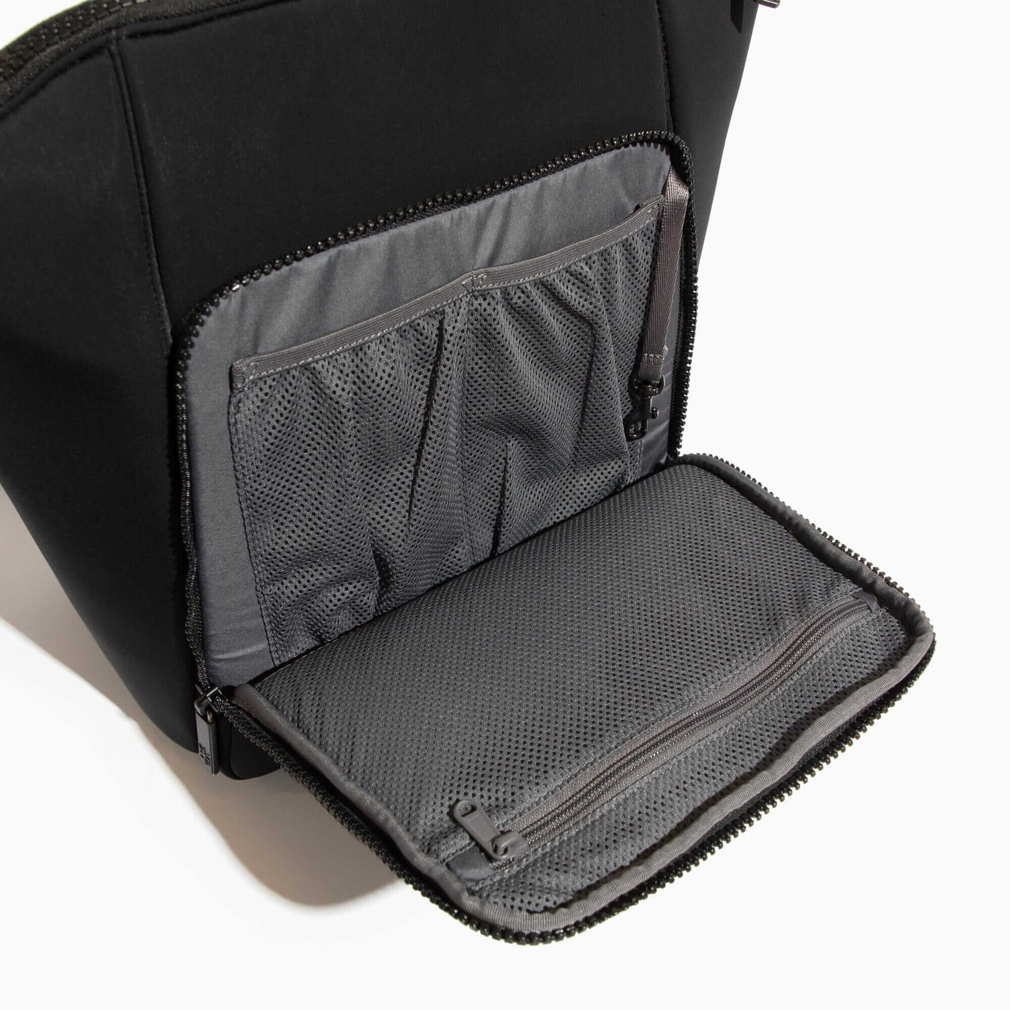 Ebony Seoul Neoprene Backpack II | Milk & Baby