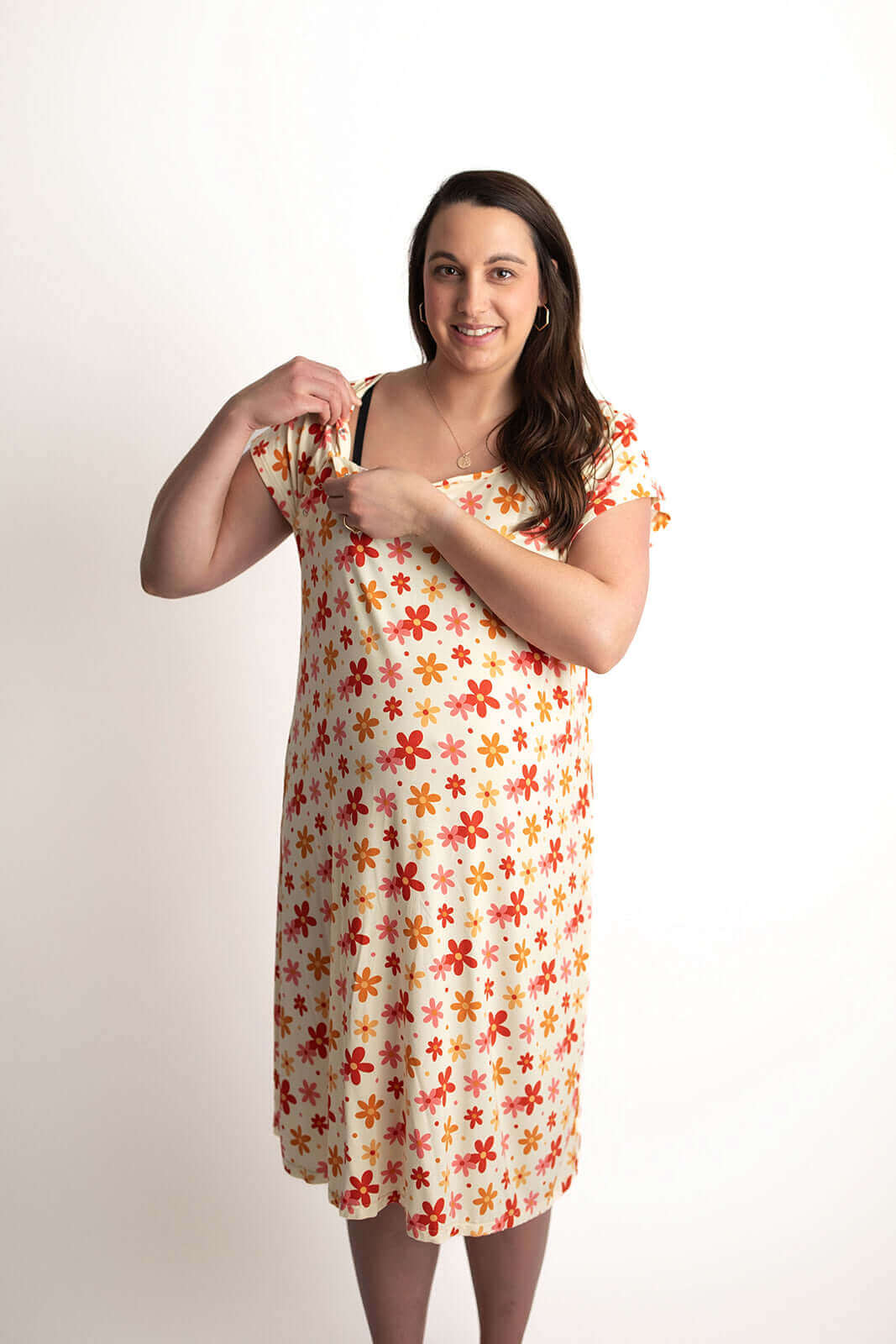 Groovy Flower Labor & Delivery Gown | Milk & Baby