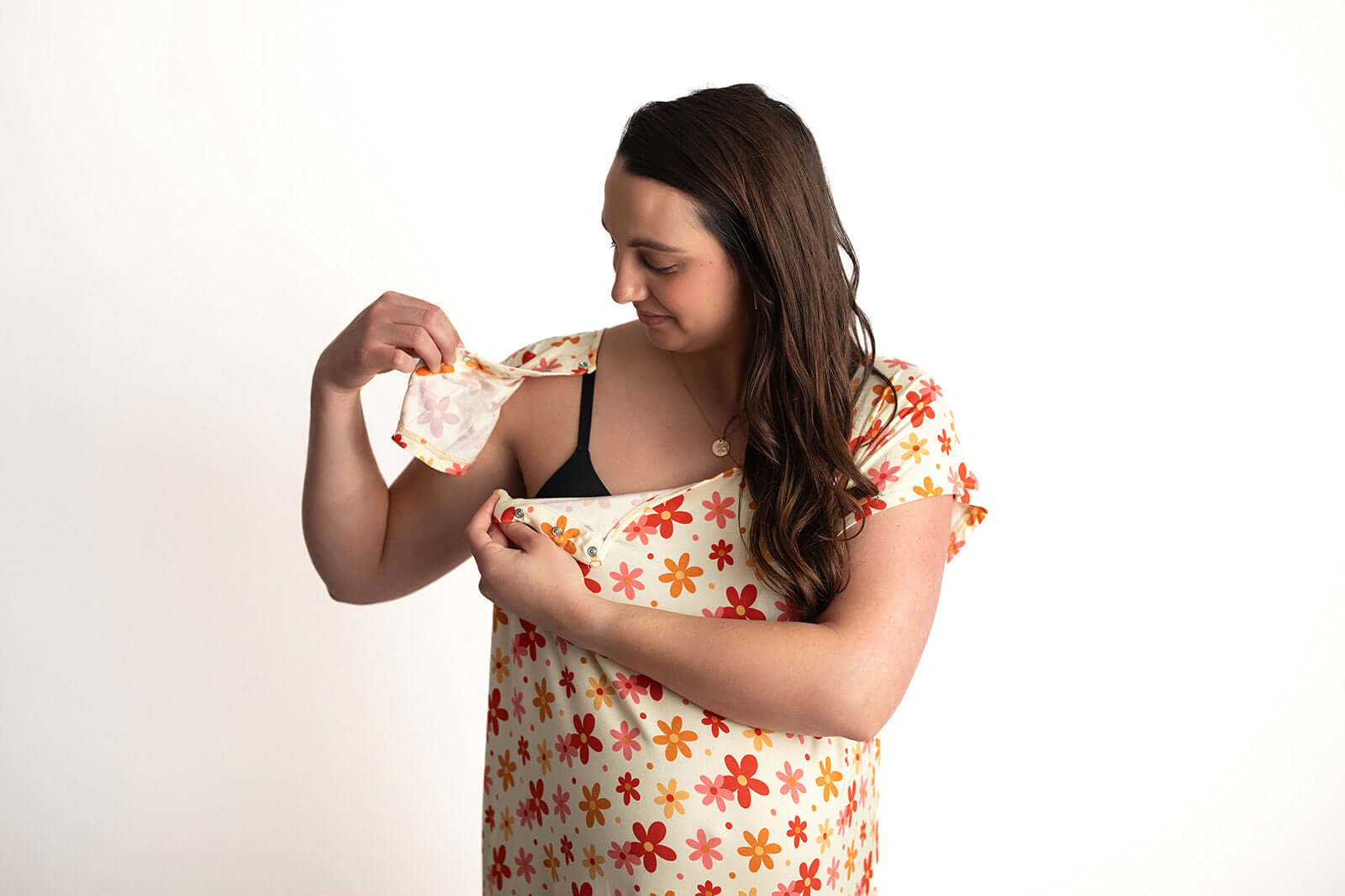 Groovy Flower Labor & Delivery Gown | Milk & Baby