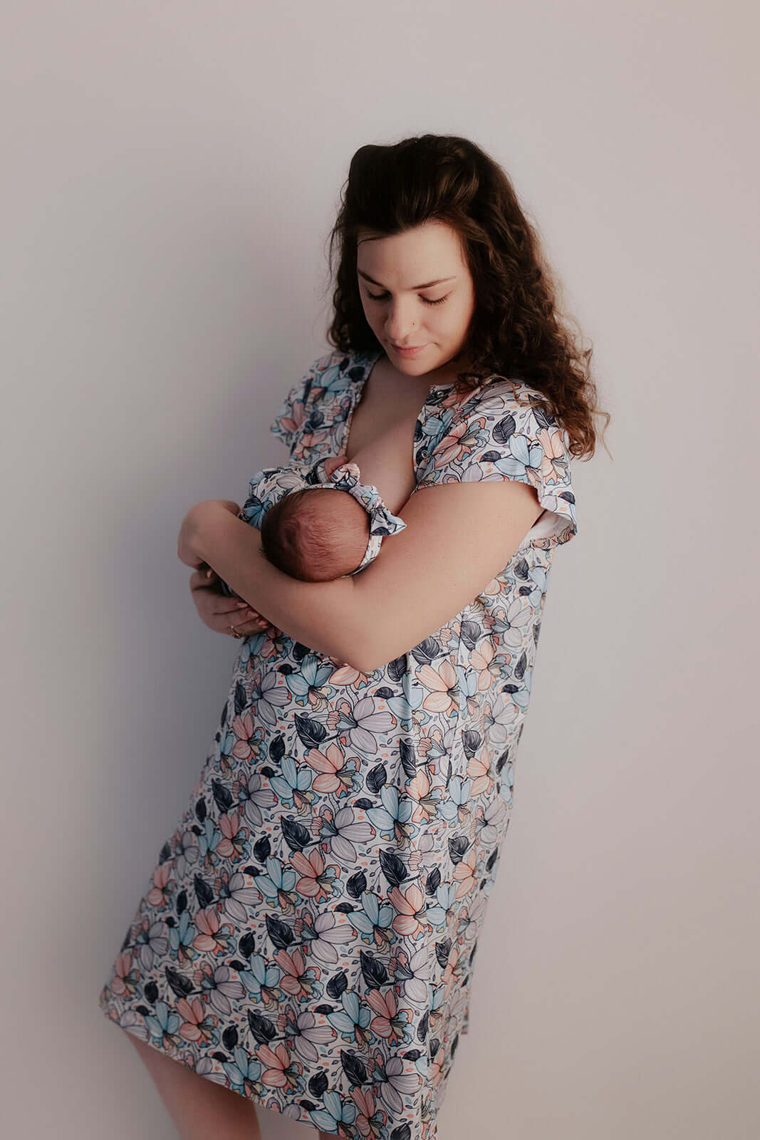 Flower Bloom Labor & Delivery Gown | Milk & Baby