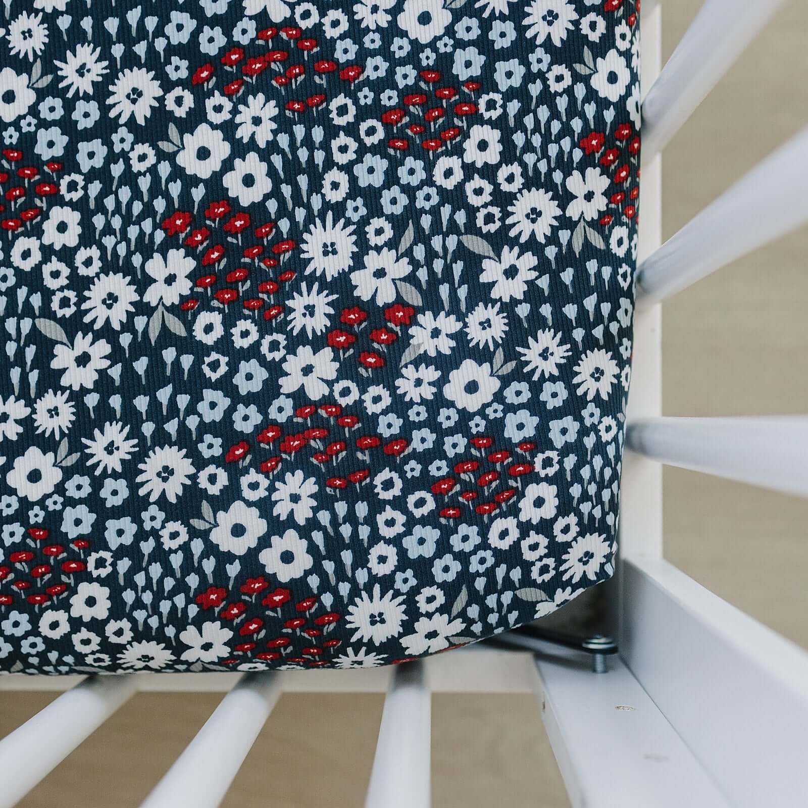 Americana Floral Bamboo Stretch Crib Sheet | Milk & Baby