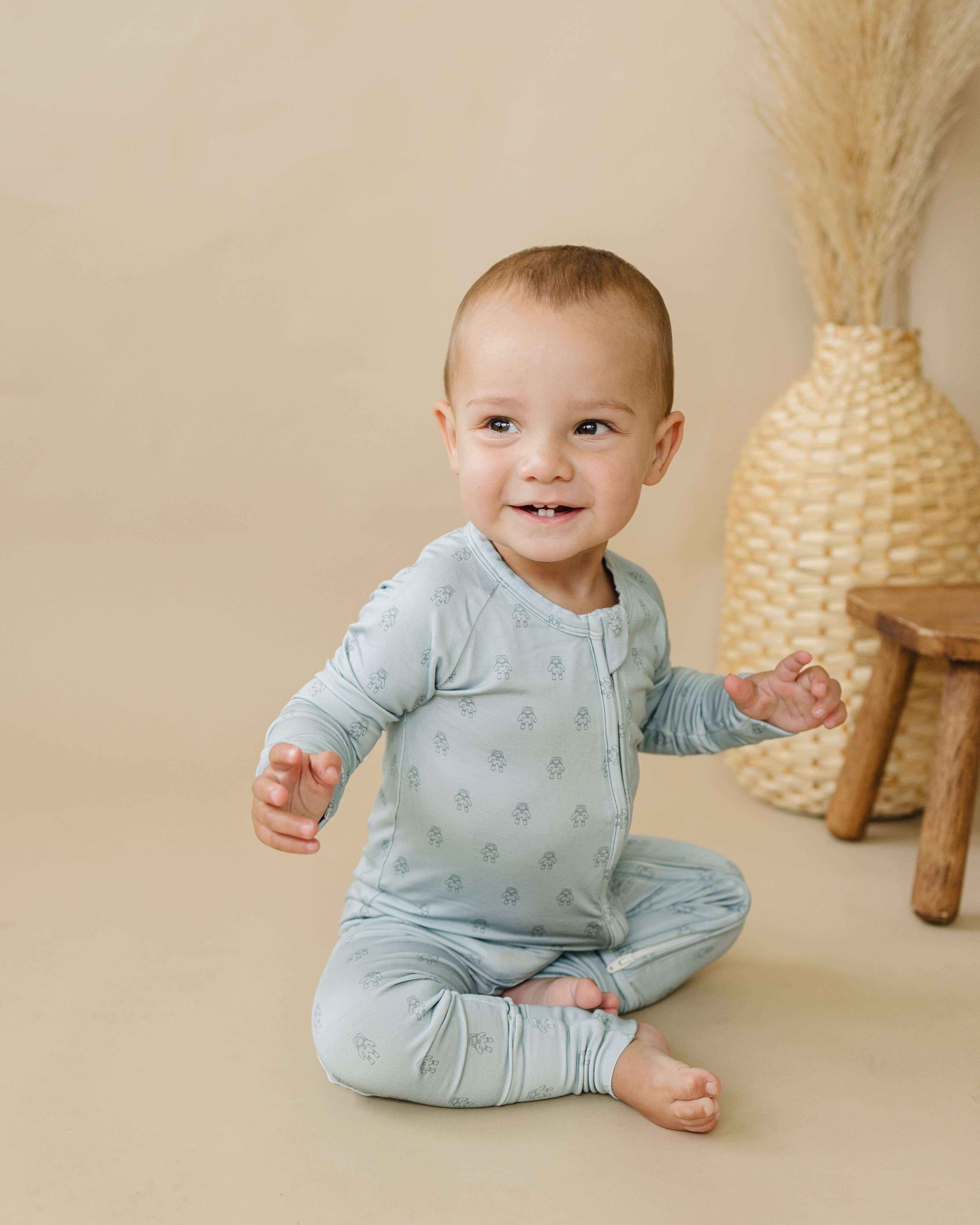 Fly Me to the Moon Bamboo Zippy Romper | Milk & Baby