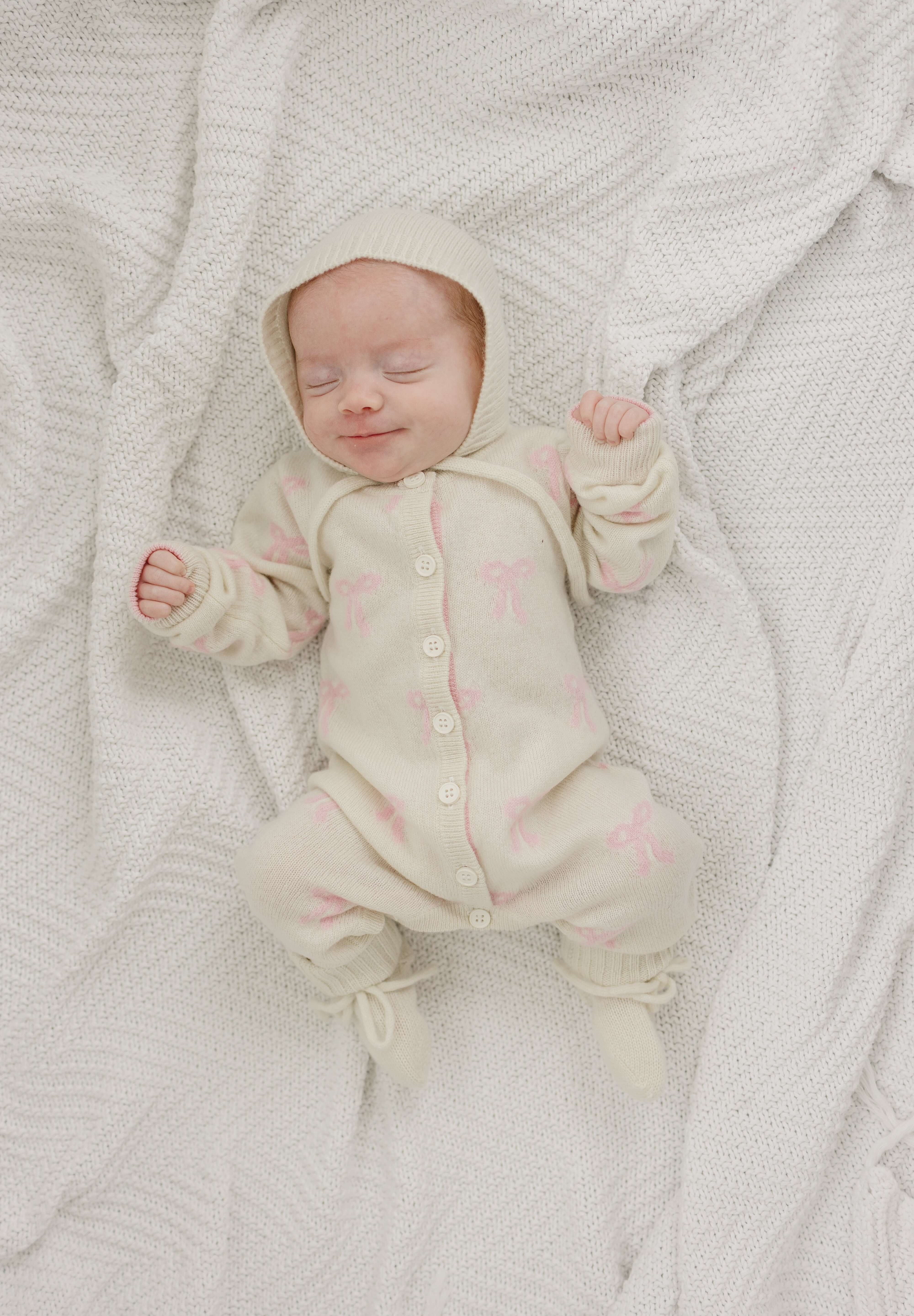 Luna + Luca Bow Cashmere Luxxe Set | Milk & Baby