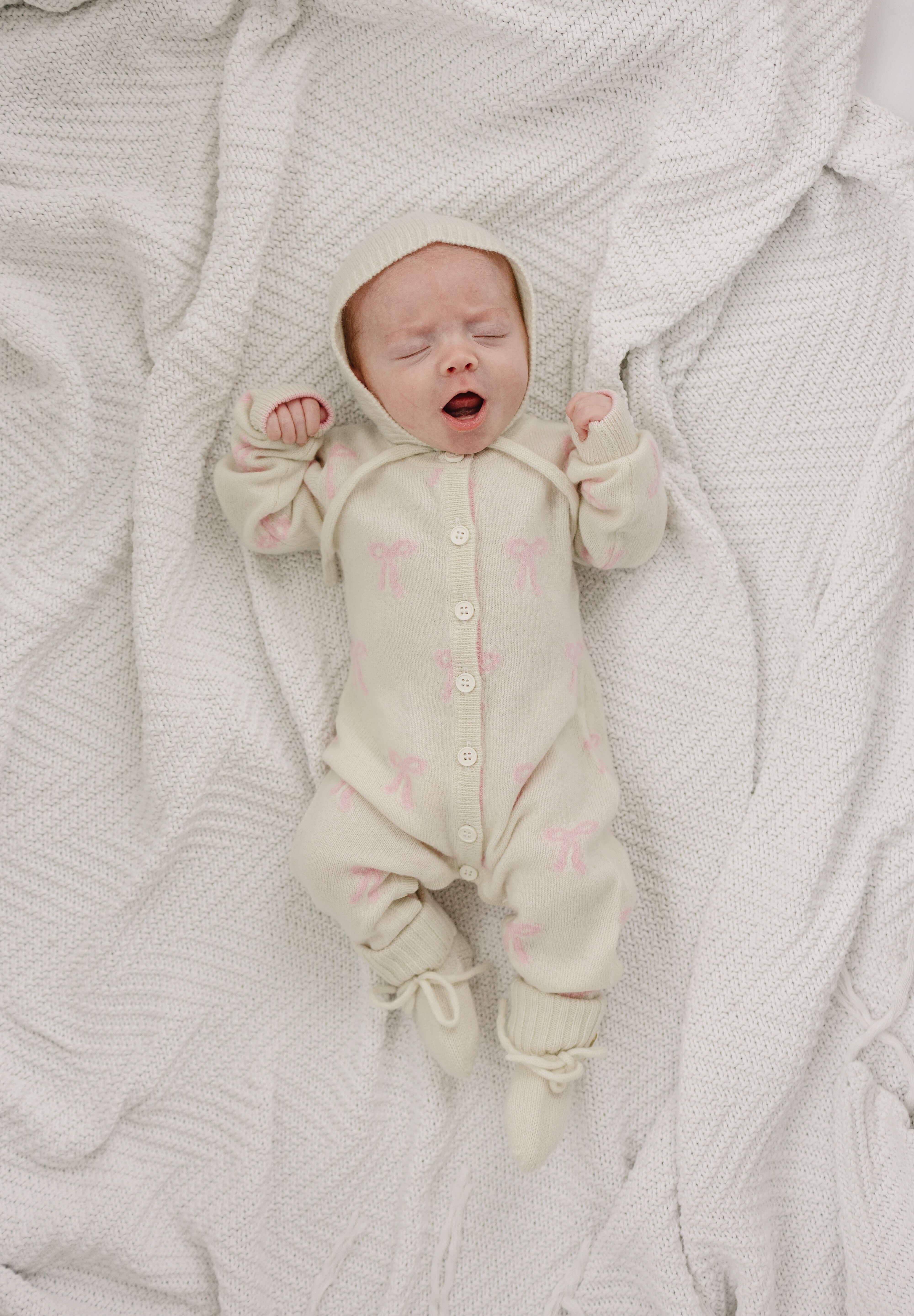 Luna + Luca Bow Cashmere Luxxe Set | Milk & Baby