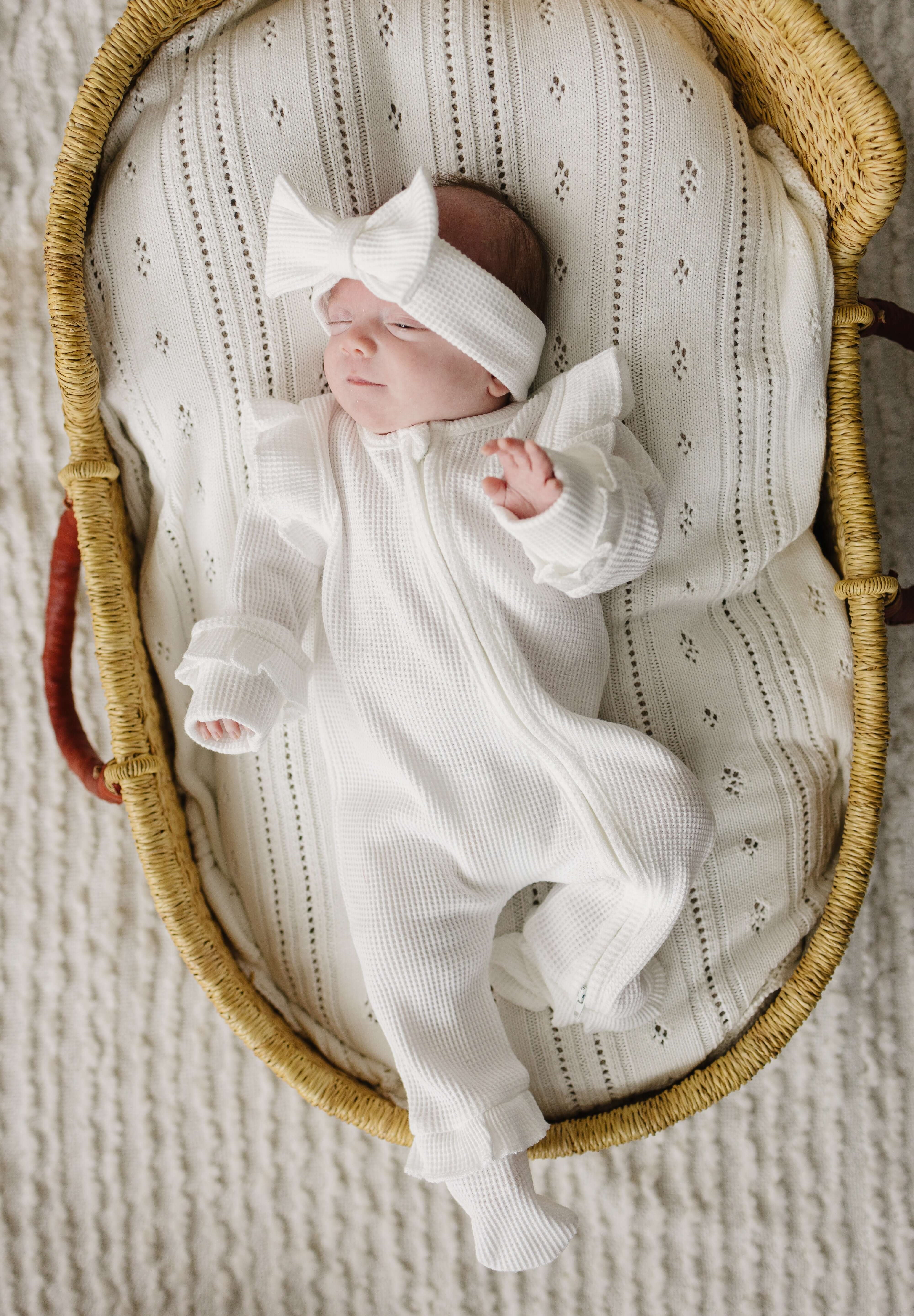 Luna + Luca Ruffle Waffle Set | White | Milk & Baby