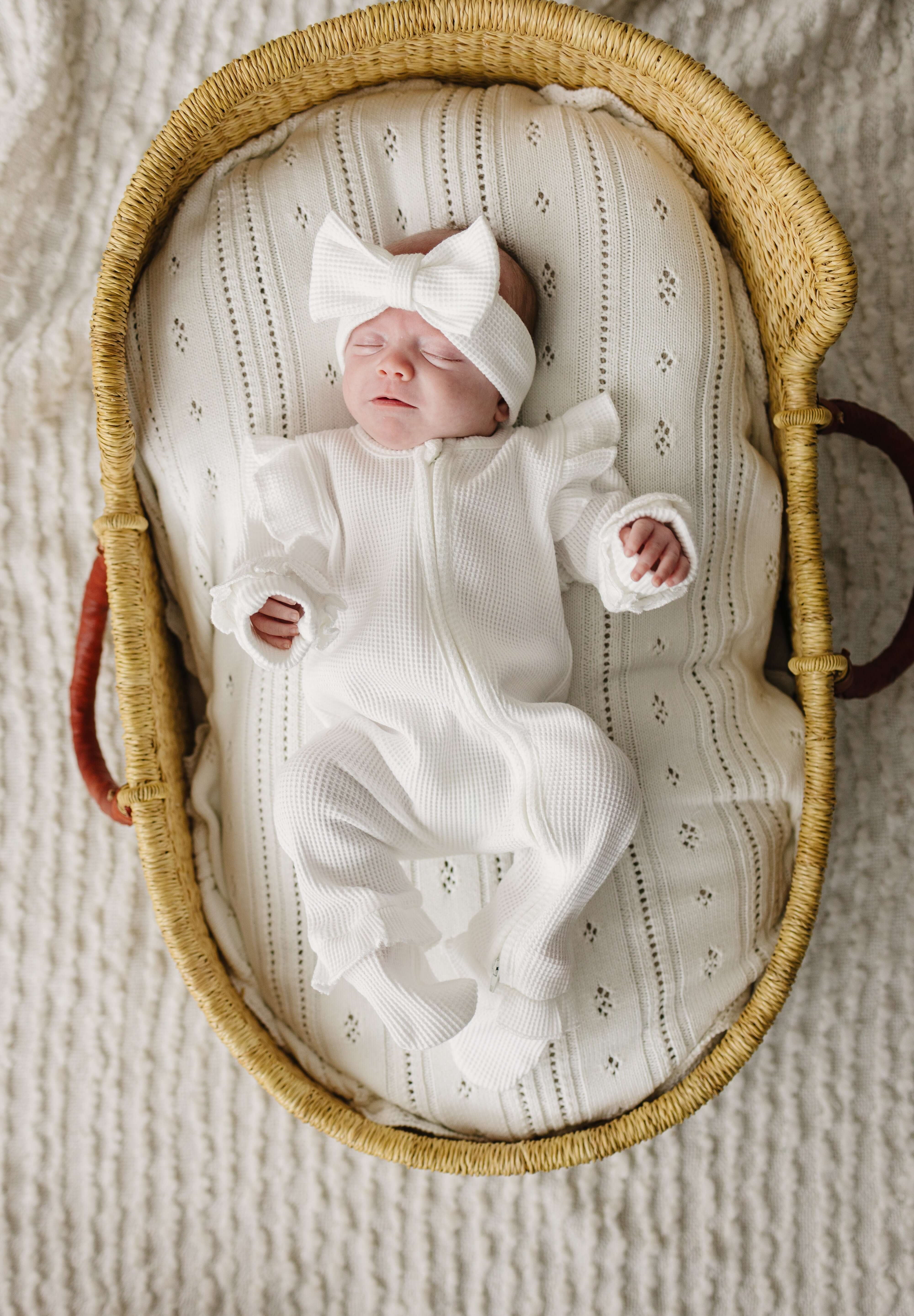 Luna + Luca Ruffle Waffle Set | White | Milk & Baby