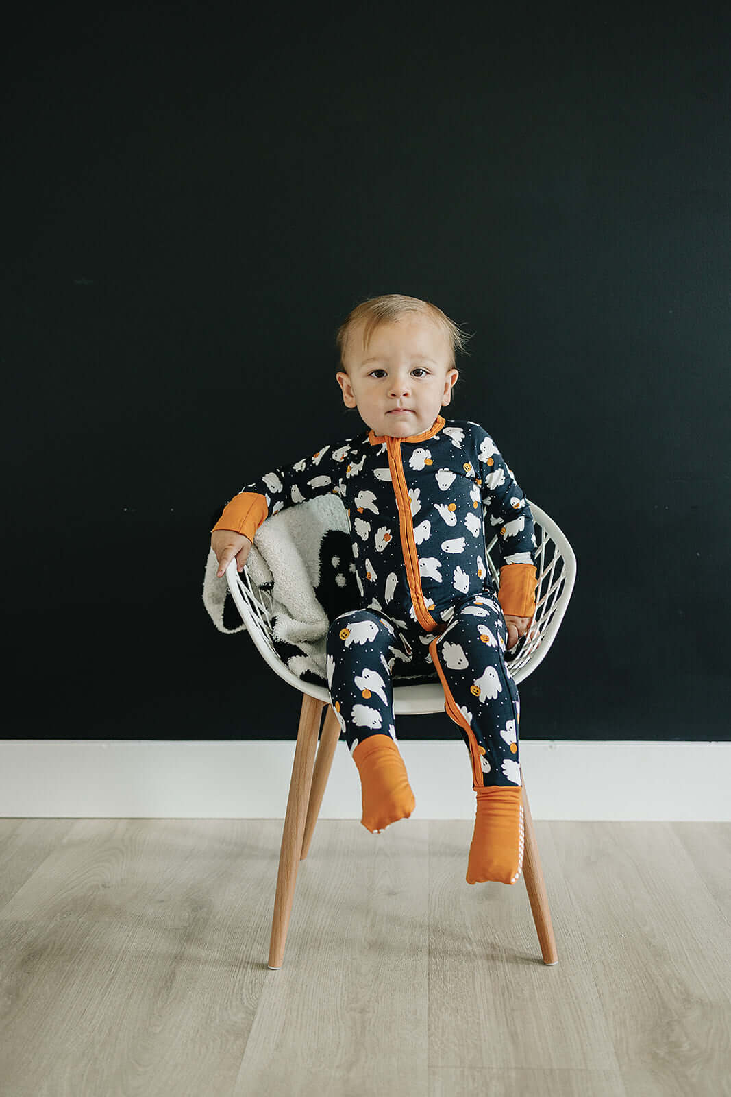 Ghosts Bamboo Zipper | Milk & Baby