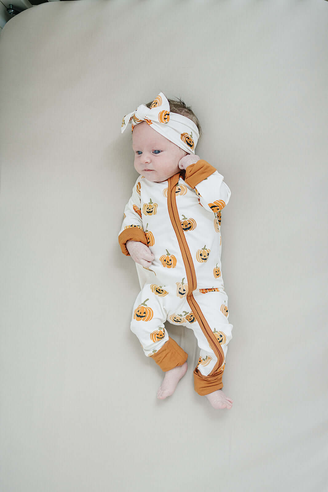 Pumpkins Bamboo Zipper | Milk & Baby