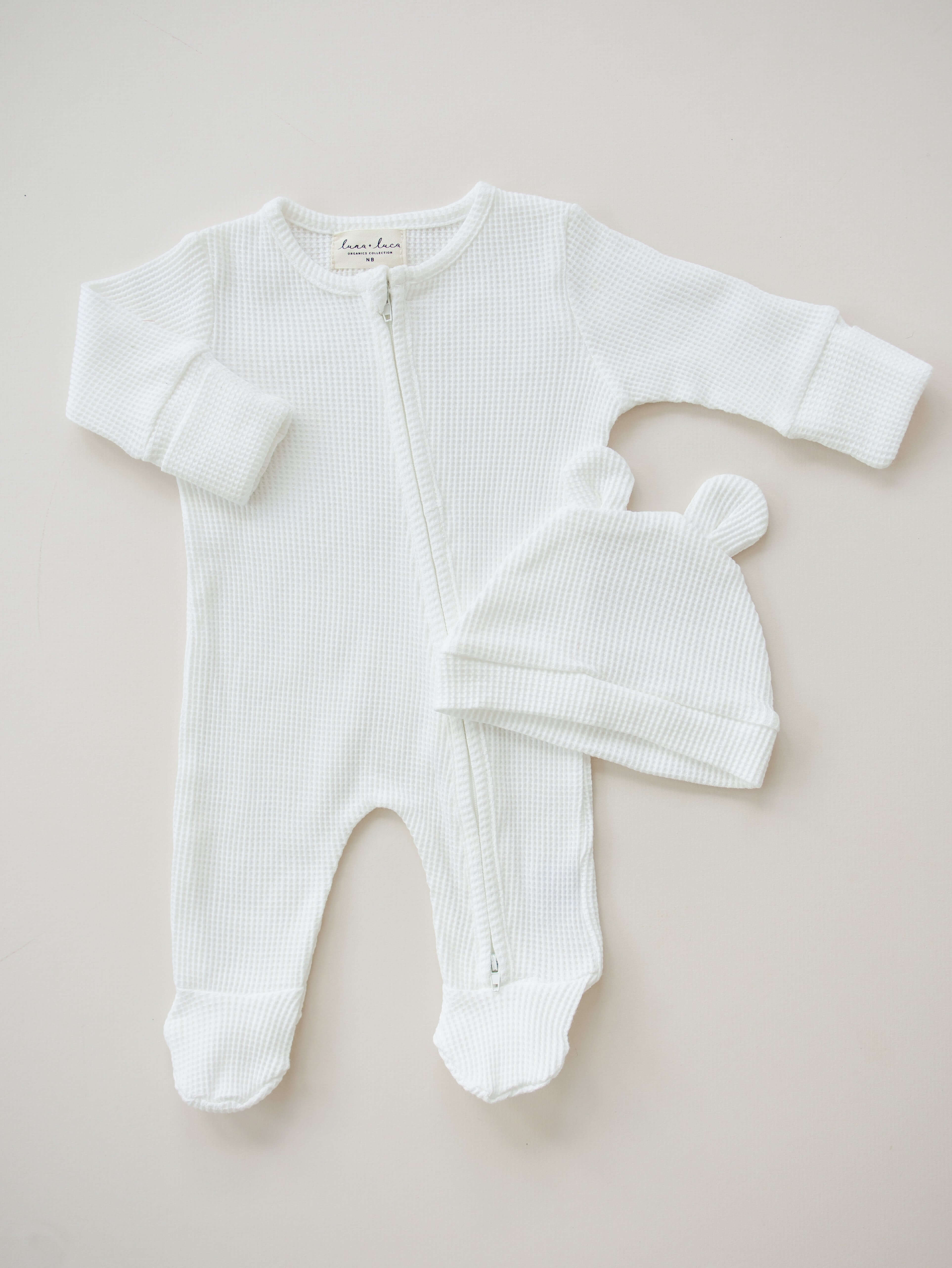 Luna + Luca Bear Waffle Set | White | Milk & Baby