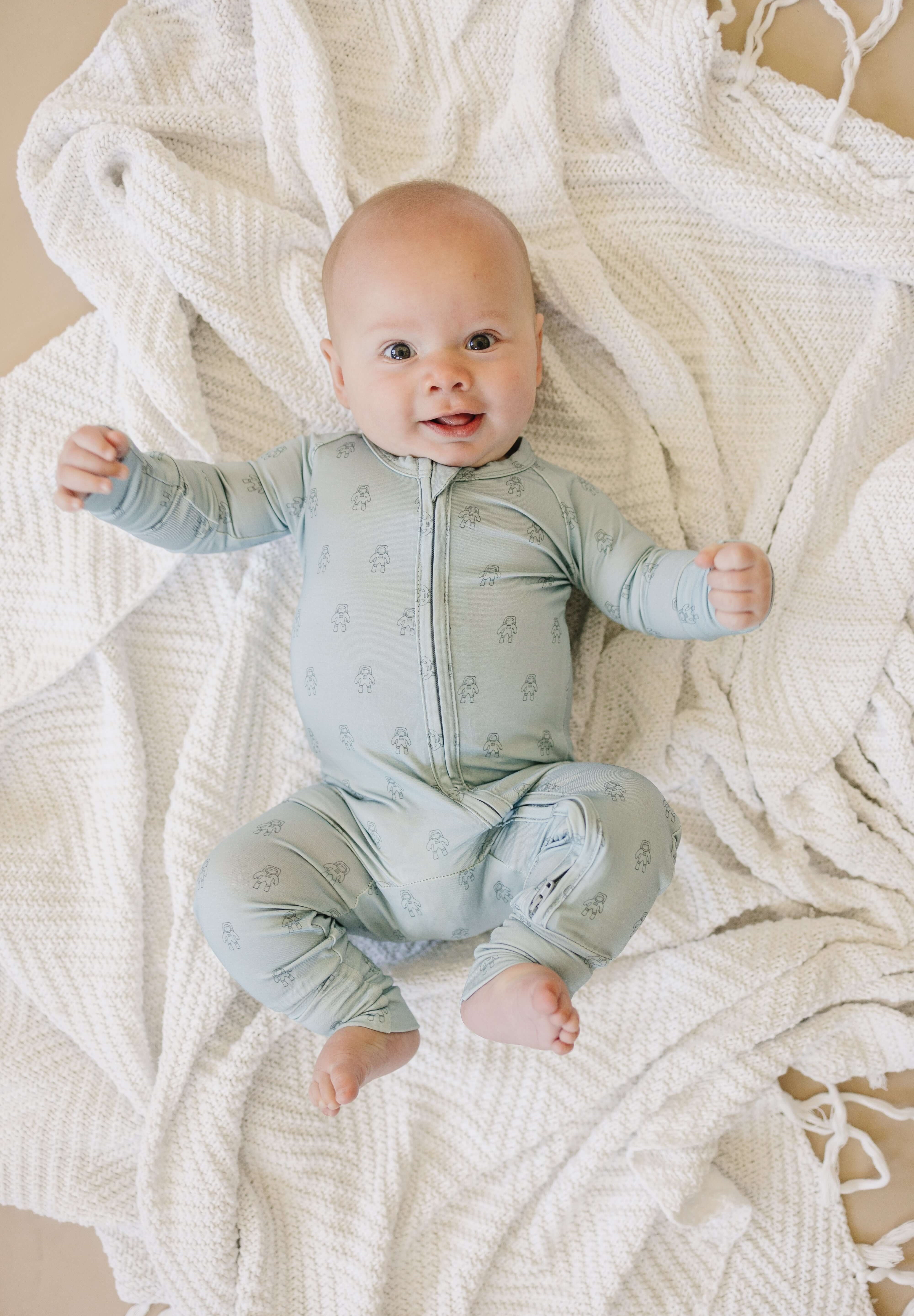 Fly Me to the Moon Bamboo Zippy Romper | Milk & Baby