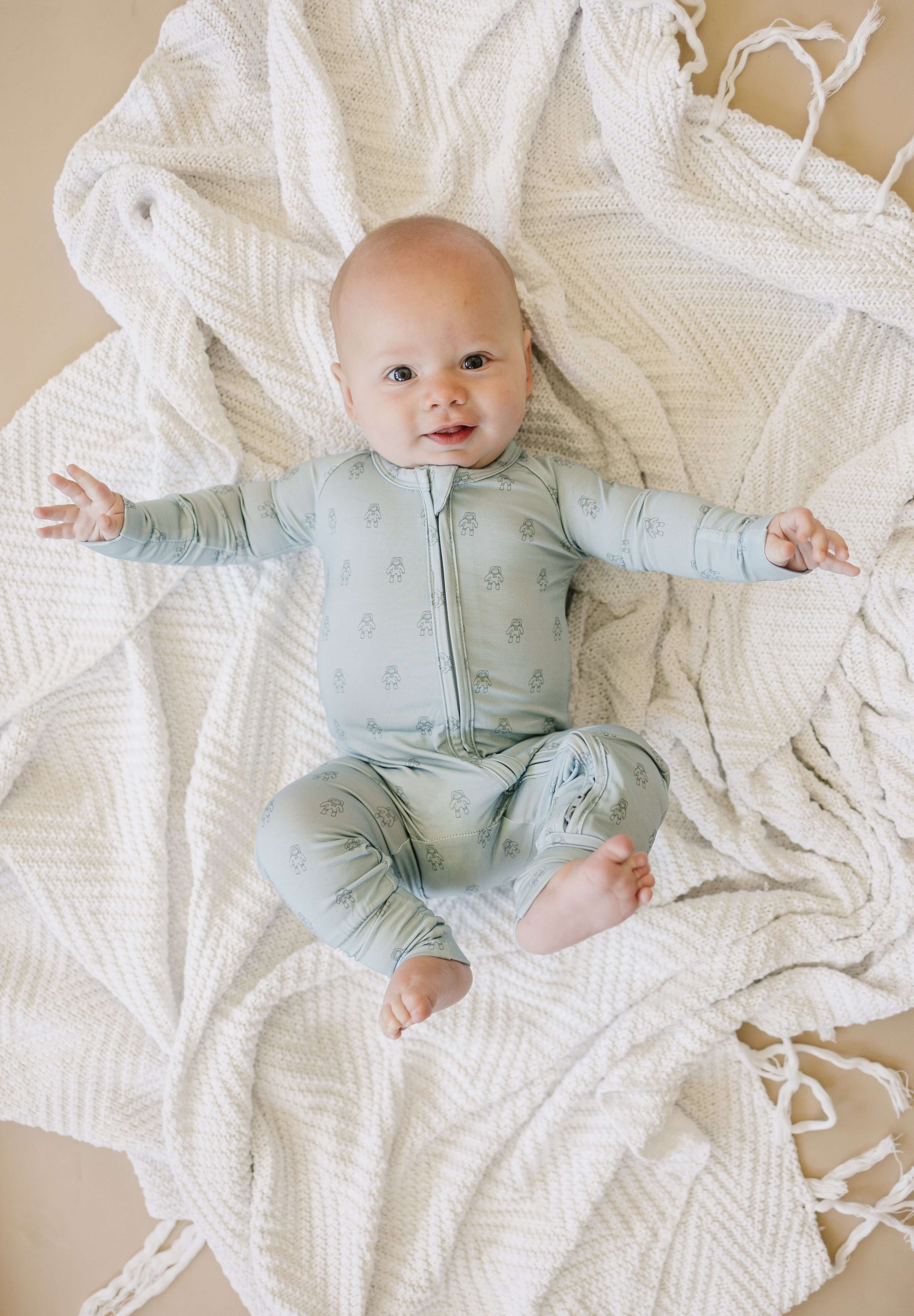 Fly Me to the Moon Bamboo Zippy Romper | Milk & Baby