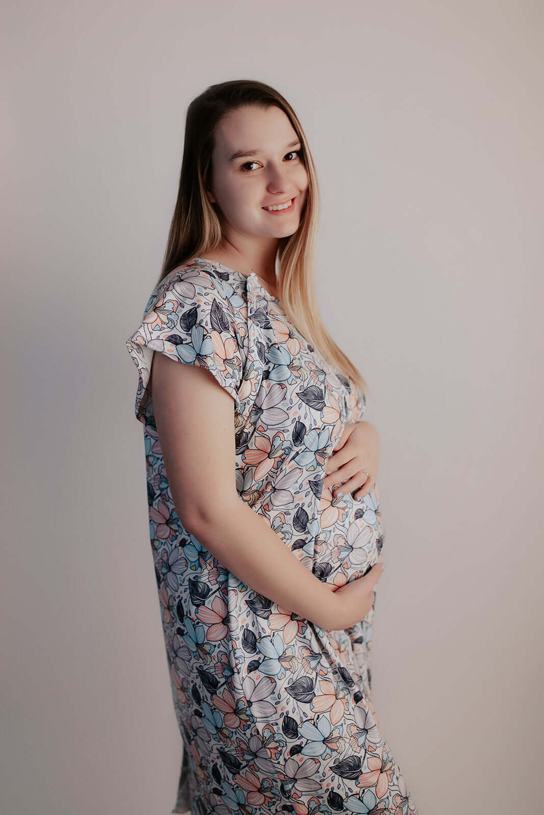Flower Bloom Labor & Delivery Gown | Milk & Baby